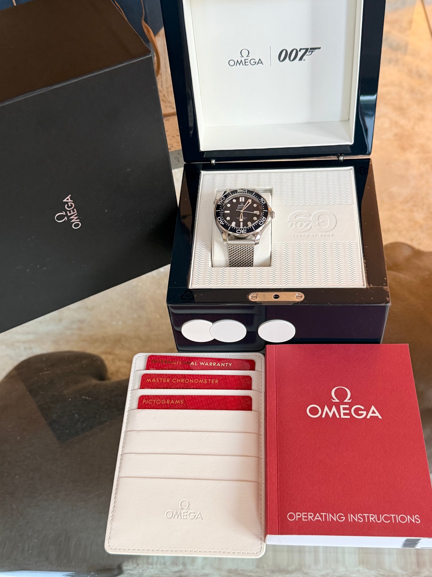 Omega Seamaster Diver 300M James Bond 60th Anniversary | 2023 | Full Set