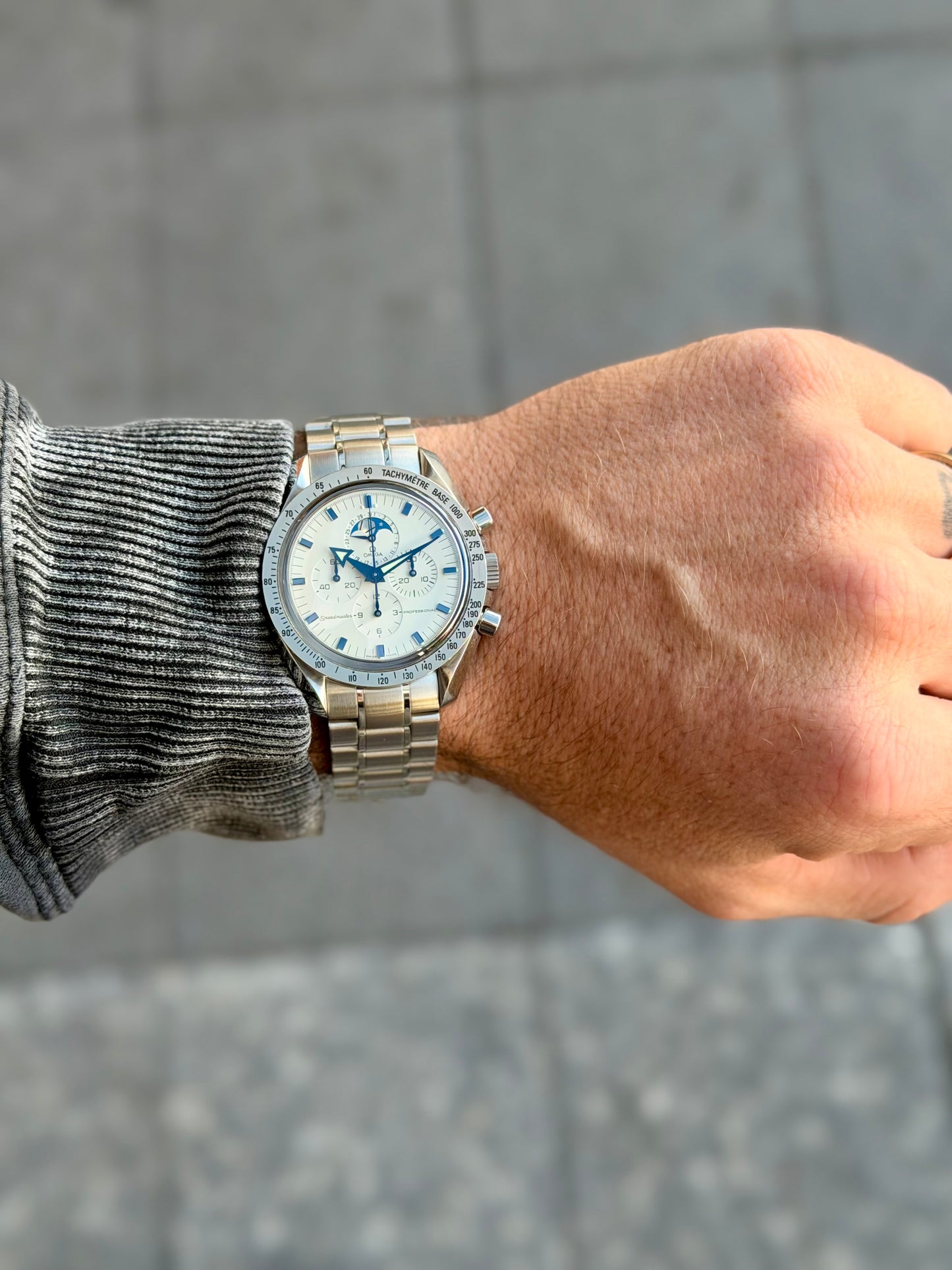 Omega Speedmaster | Opaline Dial | White Gold Bezel | Moonphase Date | Full Set | 3575.20