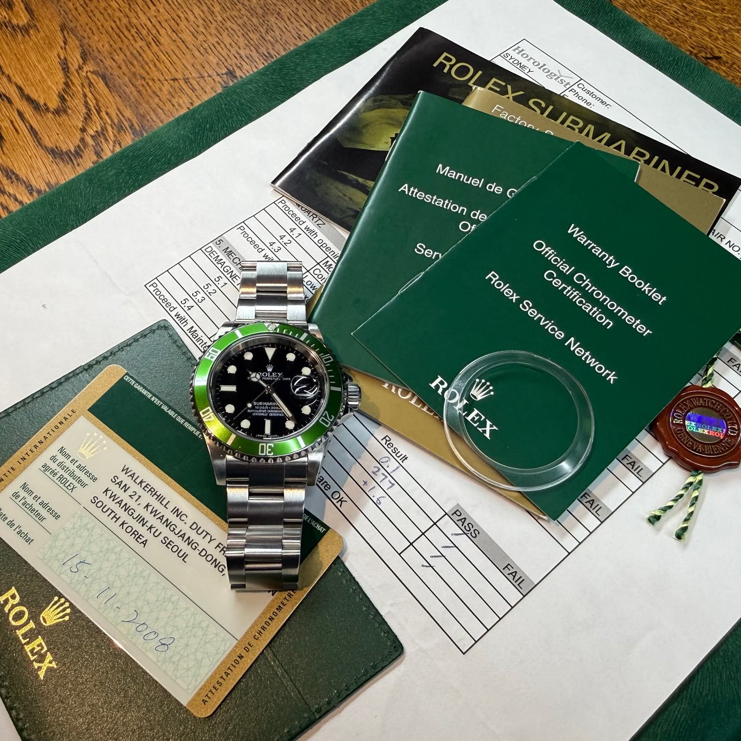 Rolex Submariner Date 16610LV “Kermit” | 2008 M Serial | Complete Collector’s Set