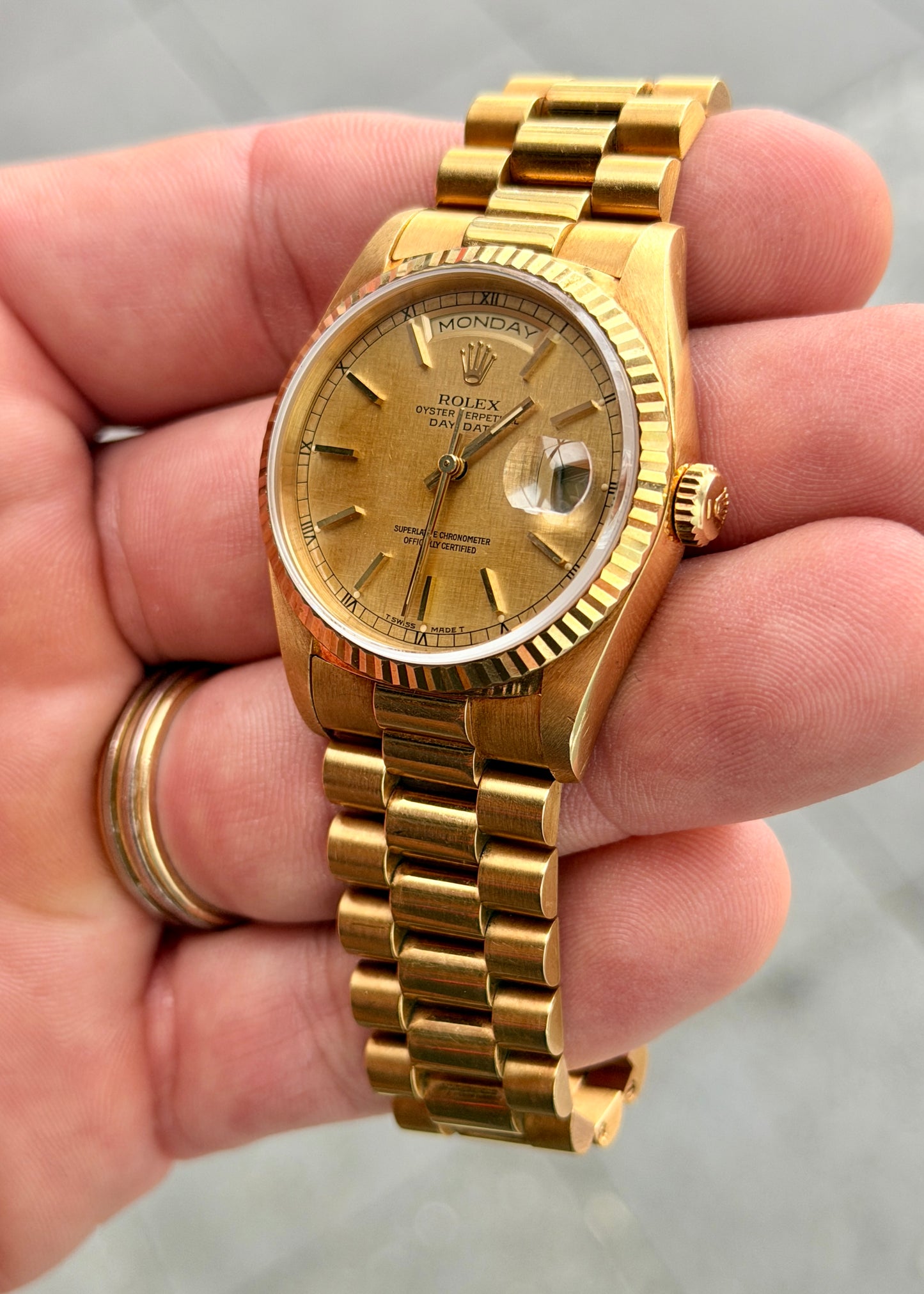 1988 Rolex Daydate Linen Dial - 18238