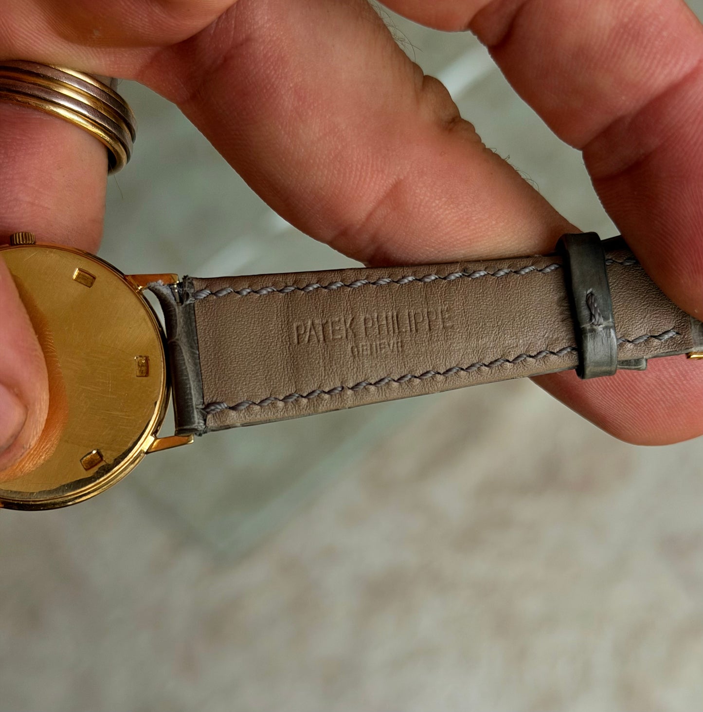 Circa 1970’s Patek Philippe 3520j Calatrava 18k Gold Manual Wind