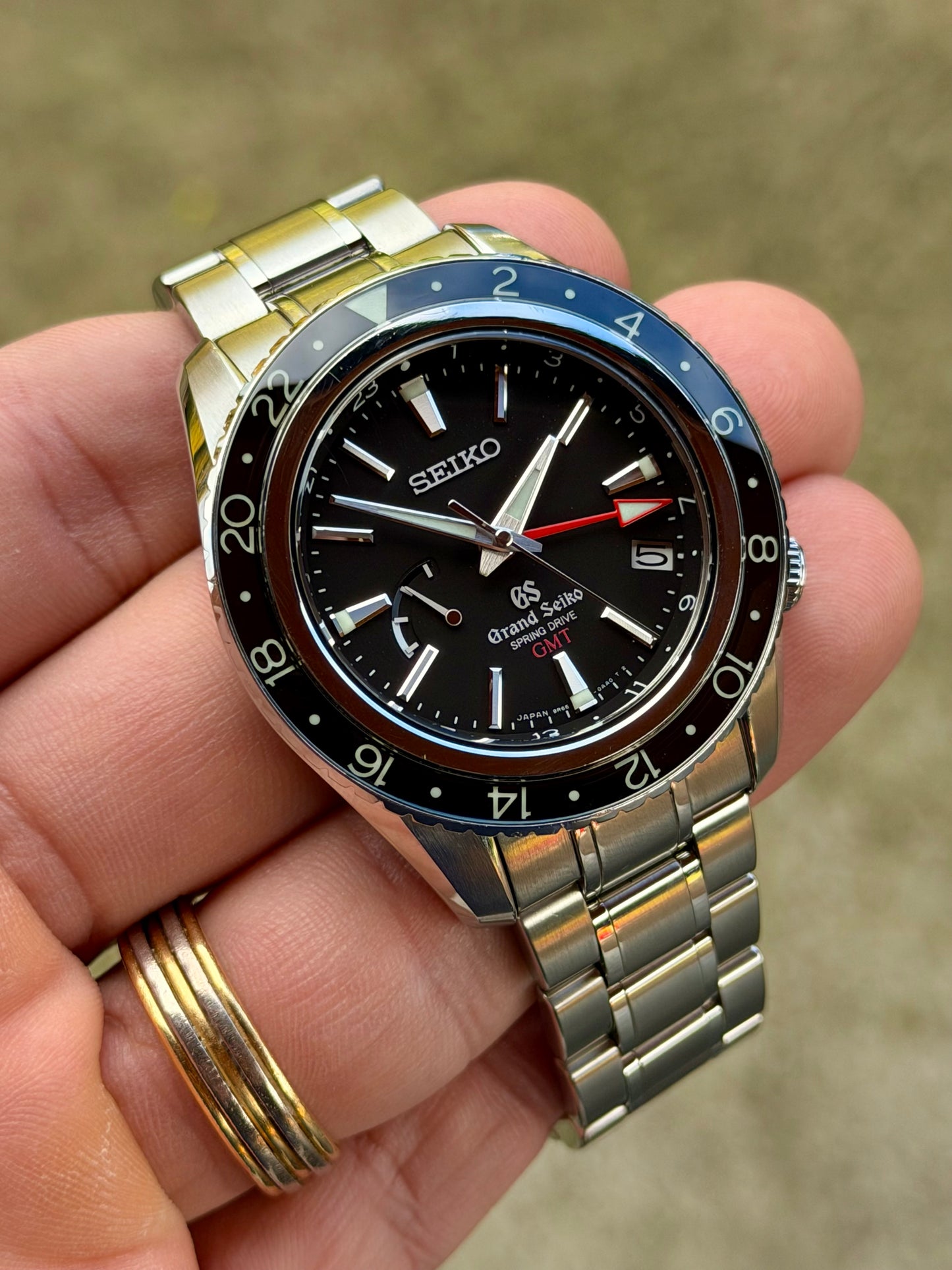 2009 Grand Seiko SBGE001 | Full Set | Spring Drive GMT