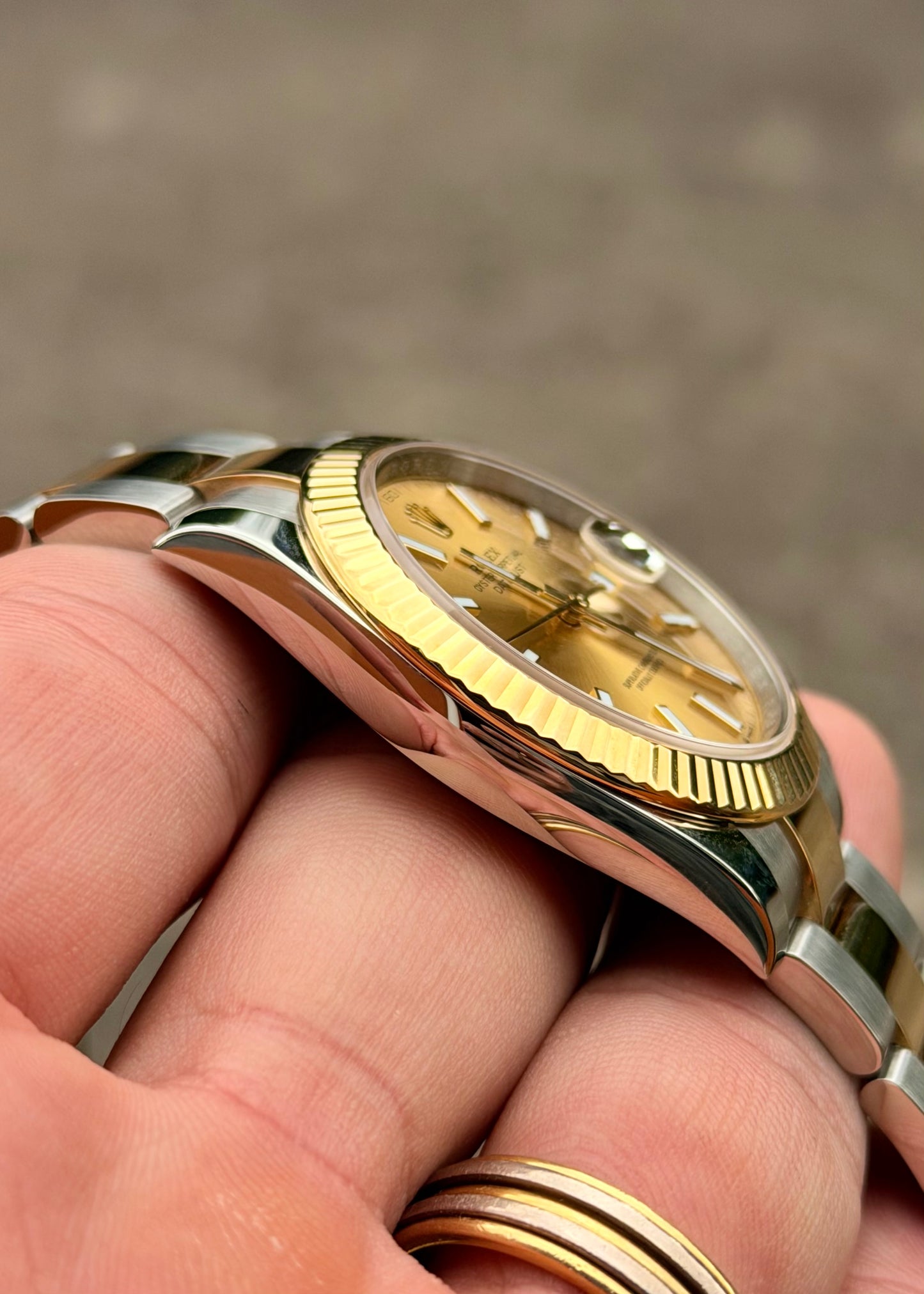 2023 Rolex DJ41 - 126333 Champagne stick - Full Set Local Stock