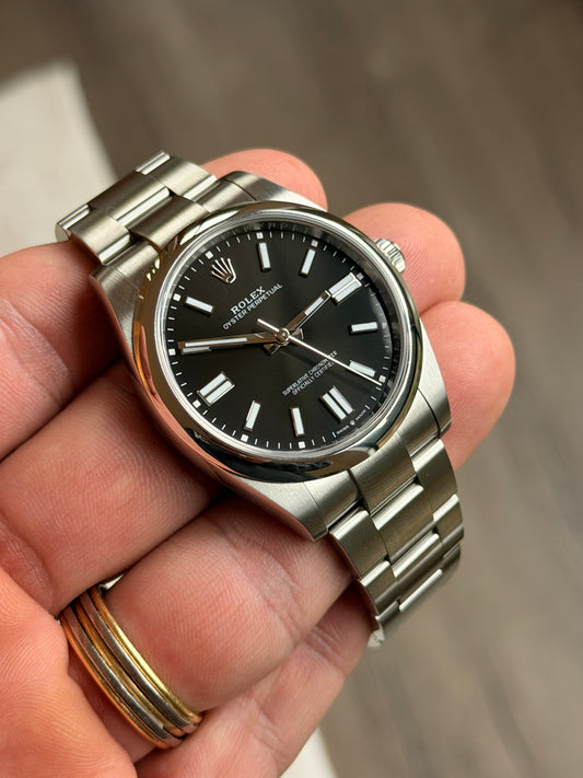 Rolex Oyster Perpetual Black Dial 41mm | 2024 | Full Set 124300
