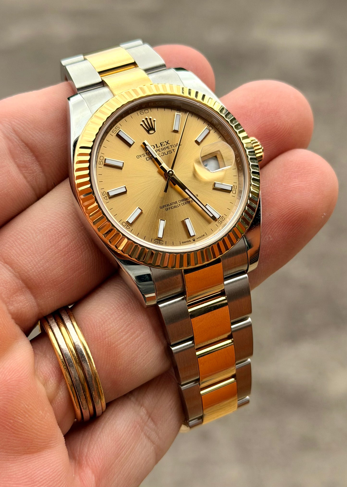 2023 Rolex DJ41 - 126333 Champagne stick - Full Set Local Stock