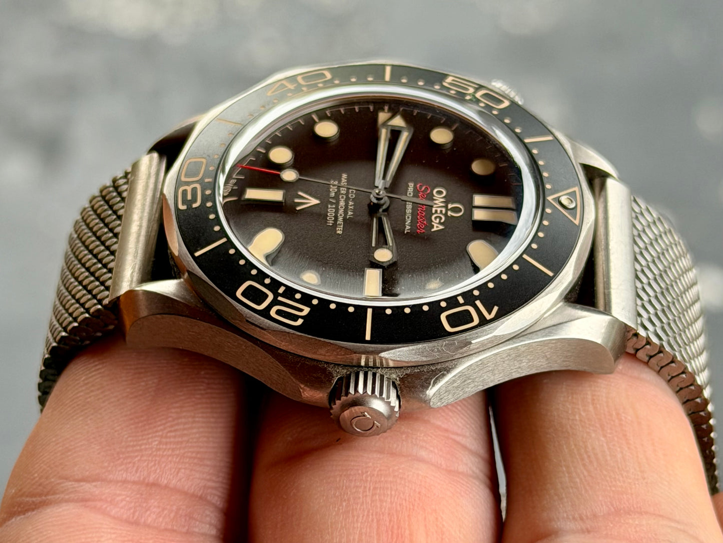 2023 Omega Seamaster Diver 300M “No Time to Die” | 42mm Titanium | Full Set