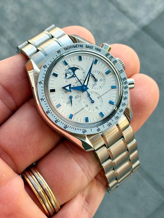 Omega Speedmaster | Opaline Dial | White Gold Bezel | Moonphase Date | Full Set | 3575.20