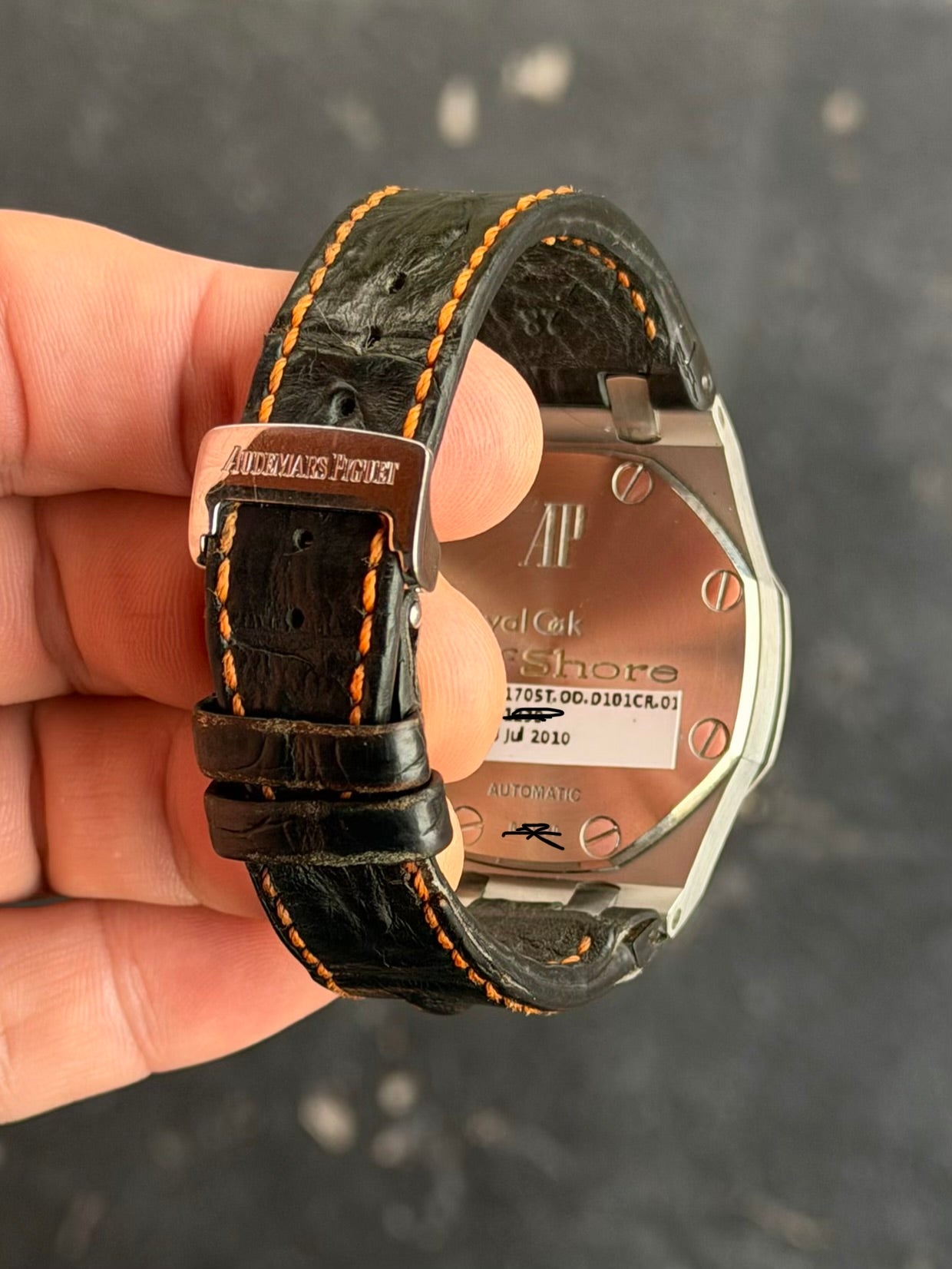 AP Royal Oak Offshore “Volcano” | 26170ST | 2010 | Full Set