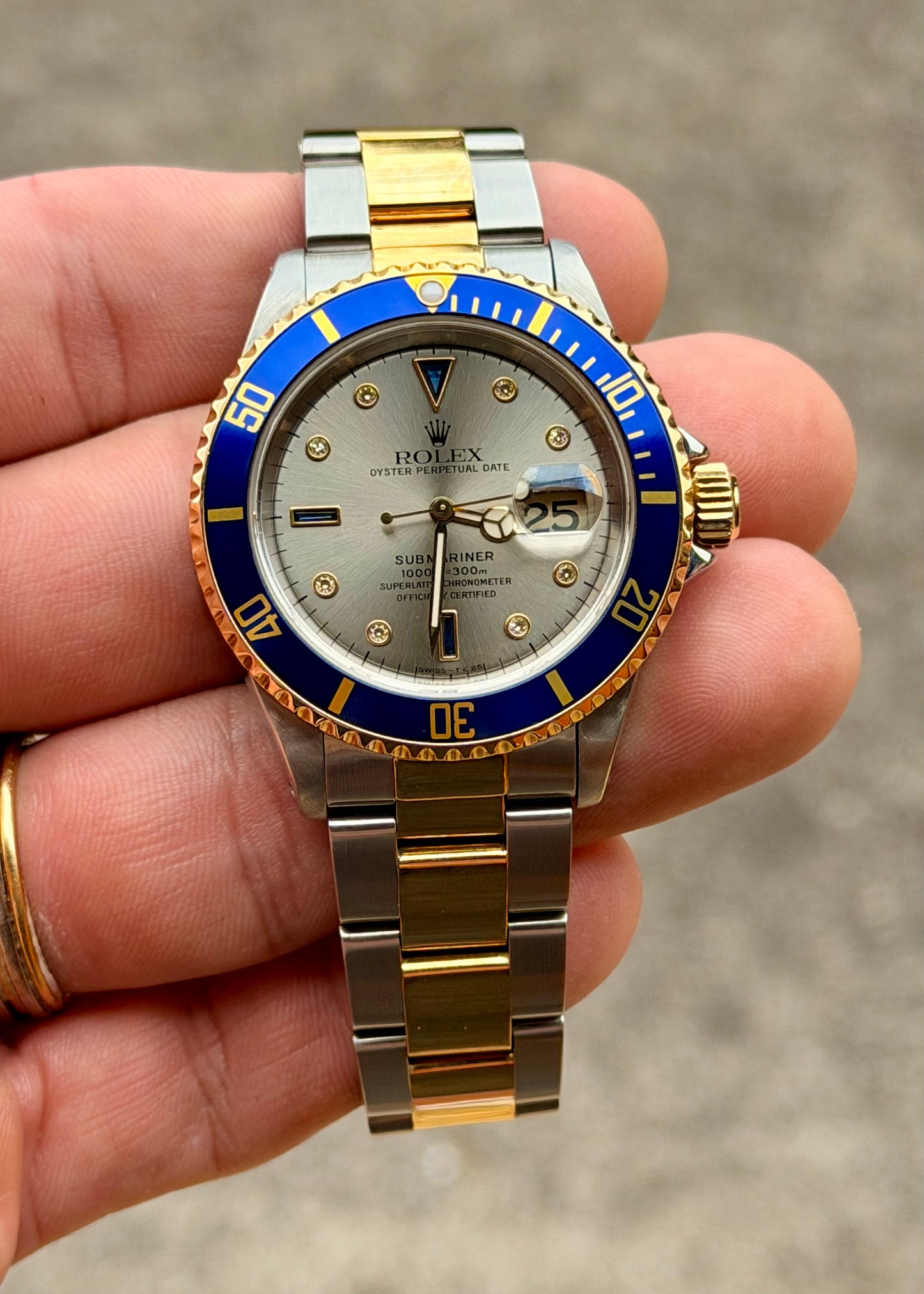 Rolex Submariner Date 16613 “Silver Serti / Sultan” – 1996