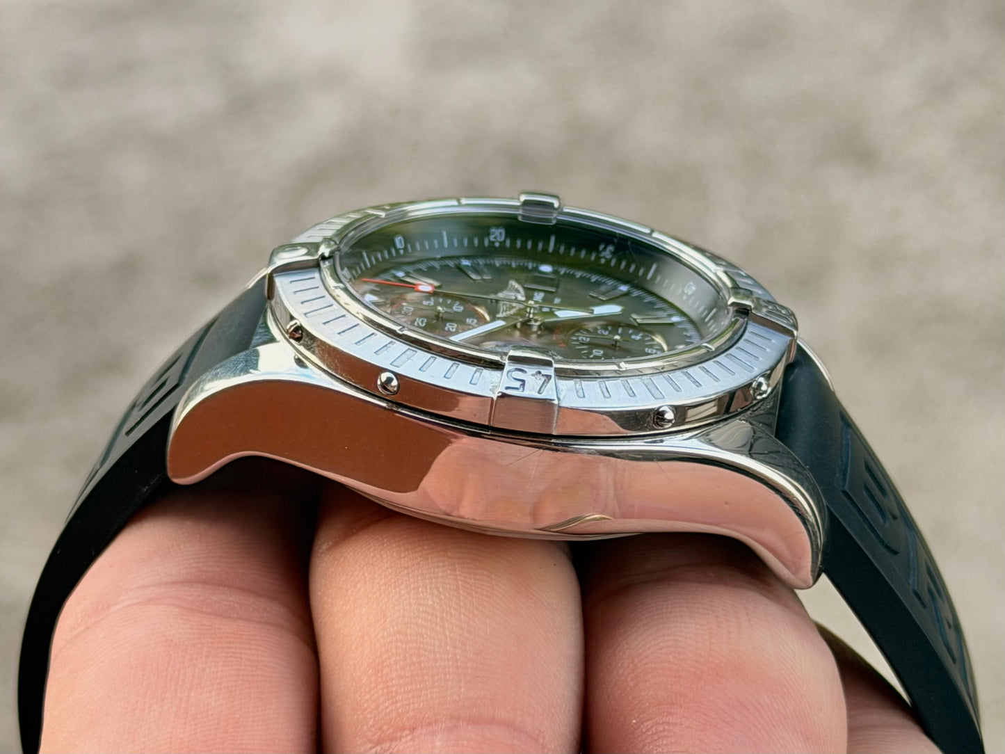 Breitling Super Avenger – Full Set (2010)