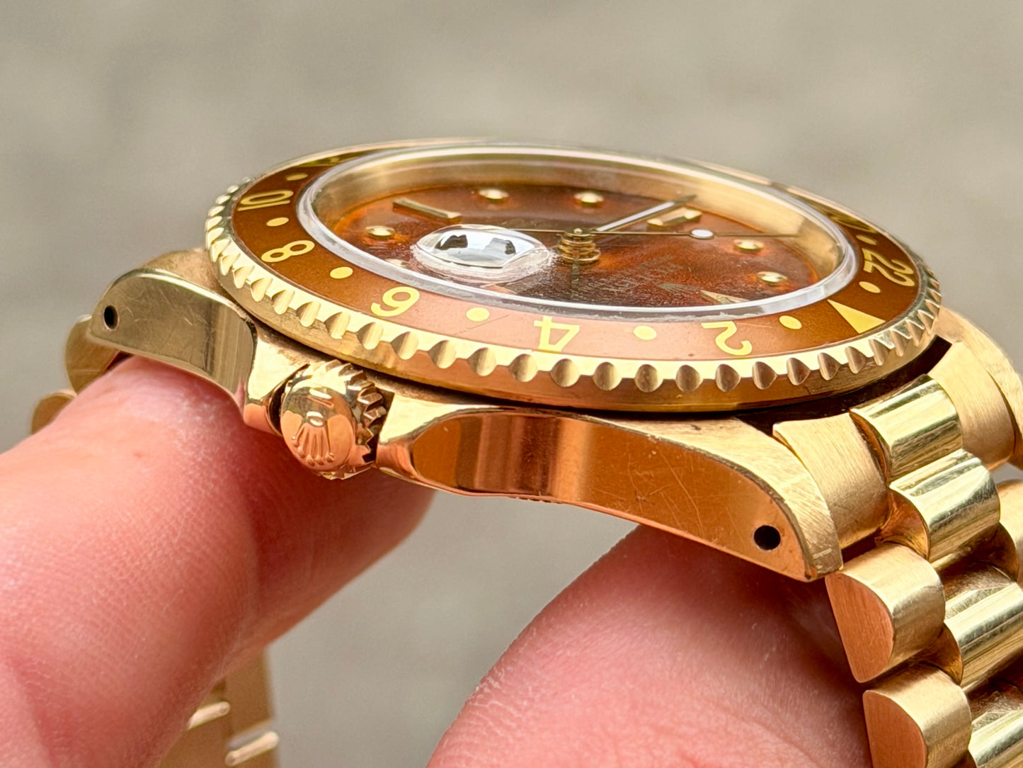 1987 Rolex GMT Master 16758 Rootbeer - Full set - Tropical “Brûlée” dial