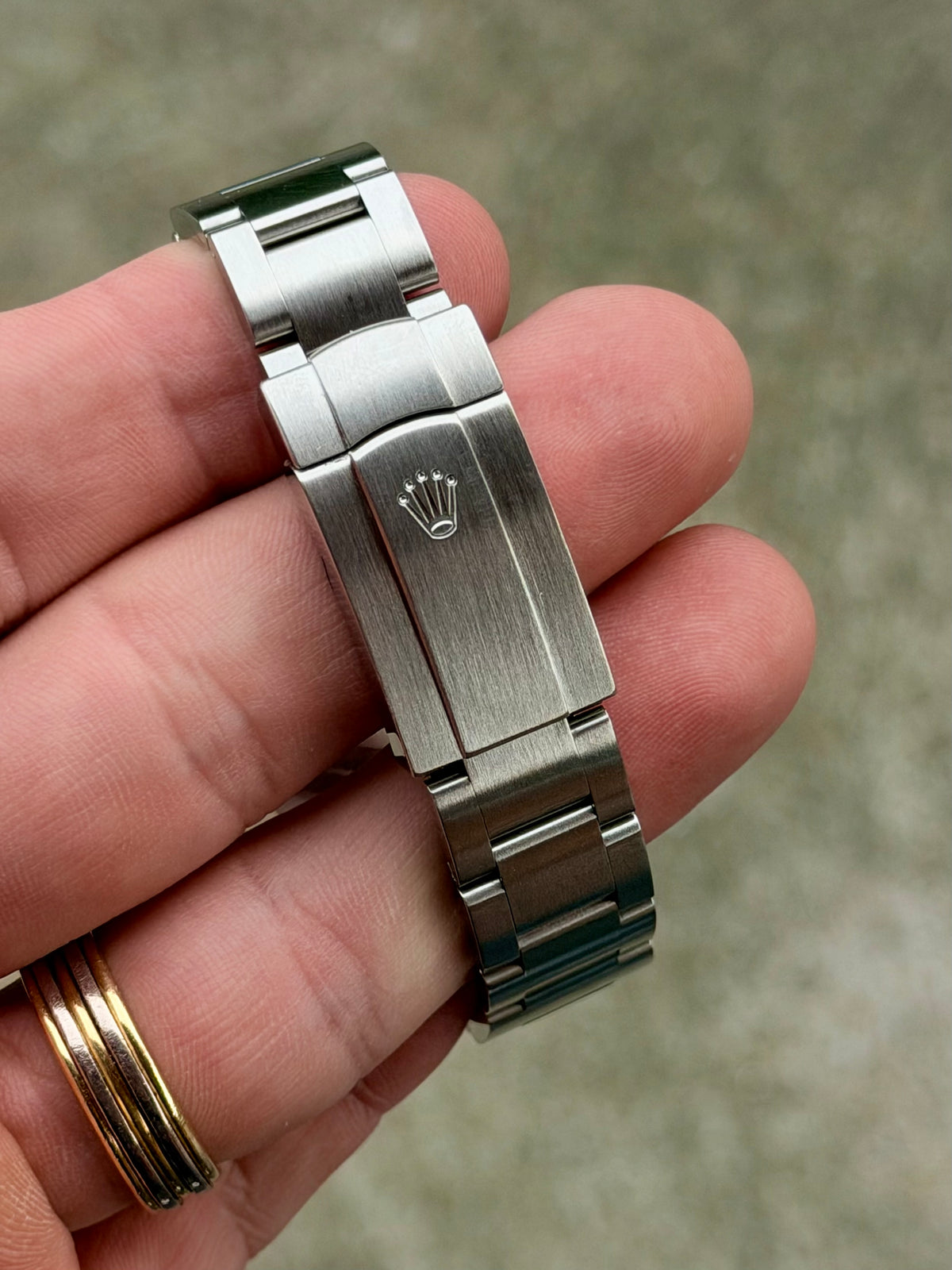 2018 Rolex Oyster Perpetual 39 | 114300 | Rhodium Dial