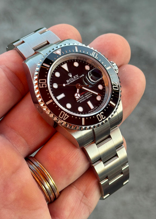 2018 Rolex Sea-Dweller 43 | Ref. 126600 | Mk1 Dial | Full Set