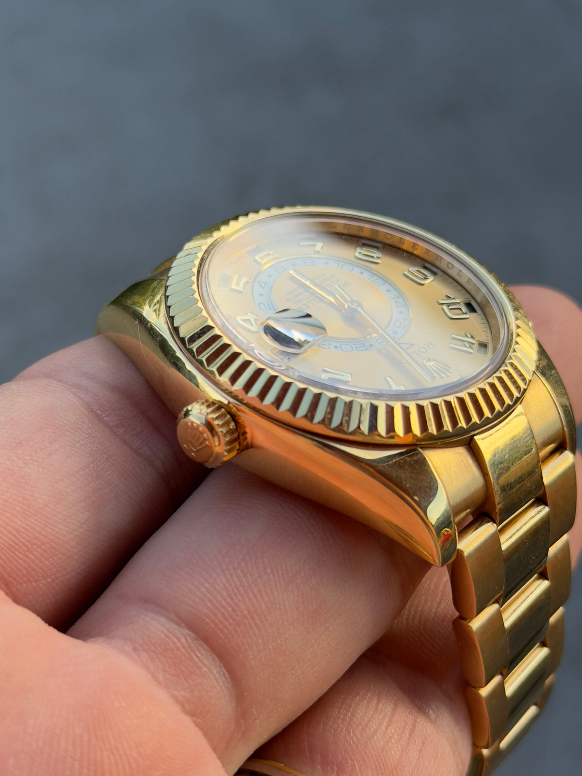 2016 Rolex Sky-Dweller | 326938 | 18K Yellow Gold | Full Set