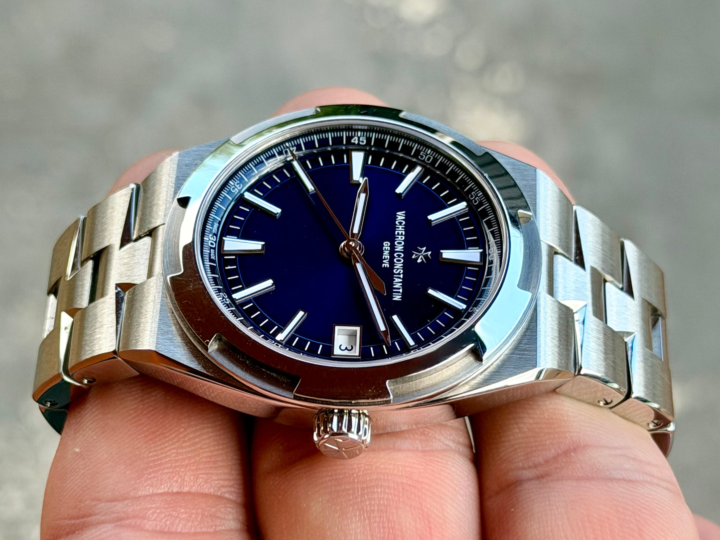 2022 Vacheron Constantin Overseas 4500V | Blue Dial | Full Set