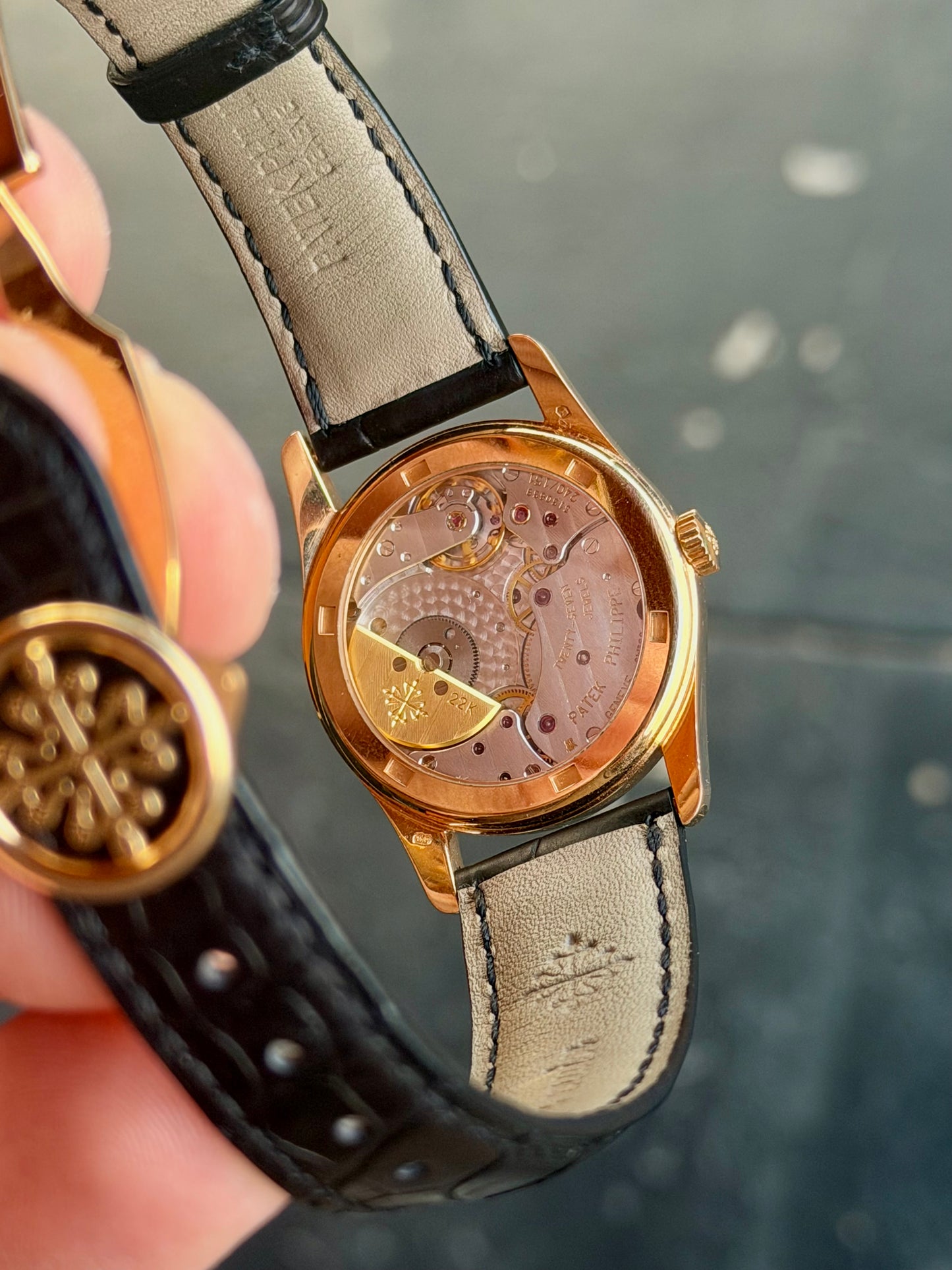 Patek Philippe Calatrava 5000R | Rose Gold | Salmon Sigma Dial