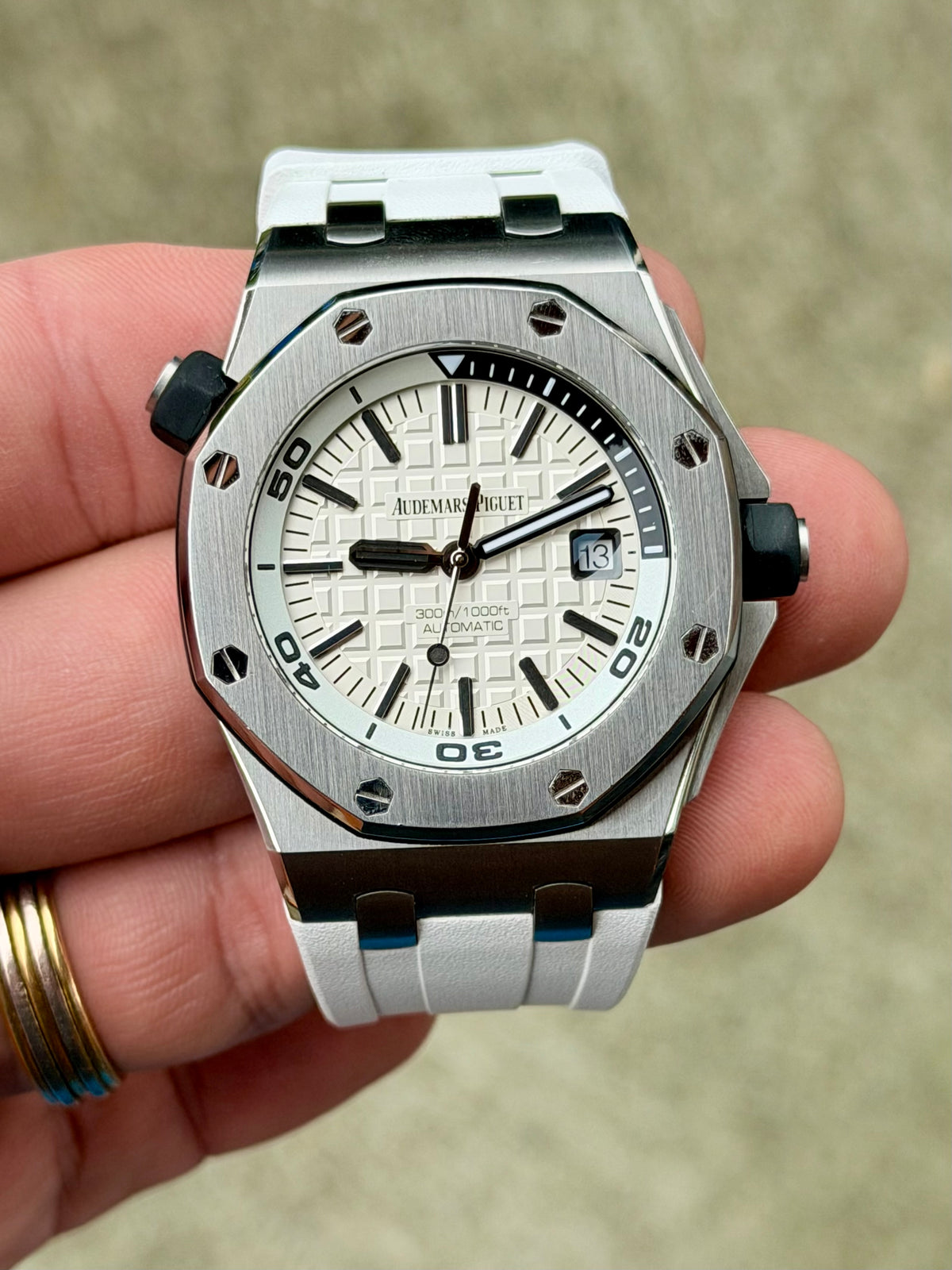 Audemars Piguet Royal Oak Offshore Diver “Boutique Edition” | 15710ST.OO.A010CA.01