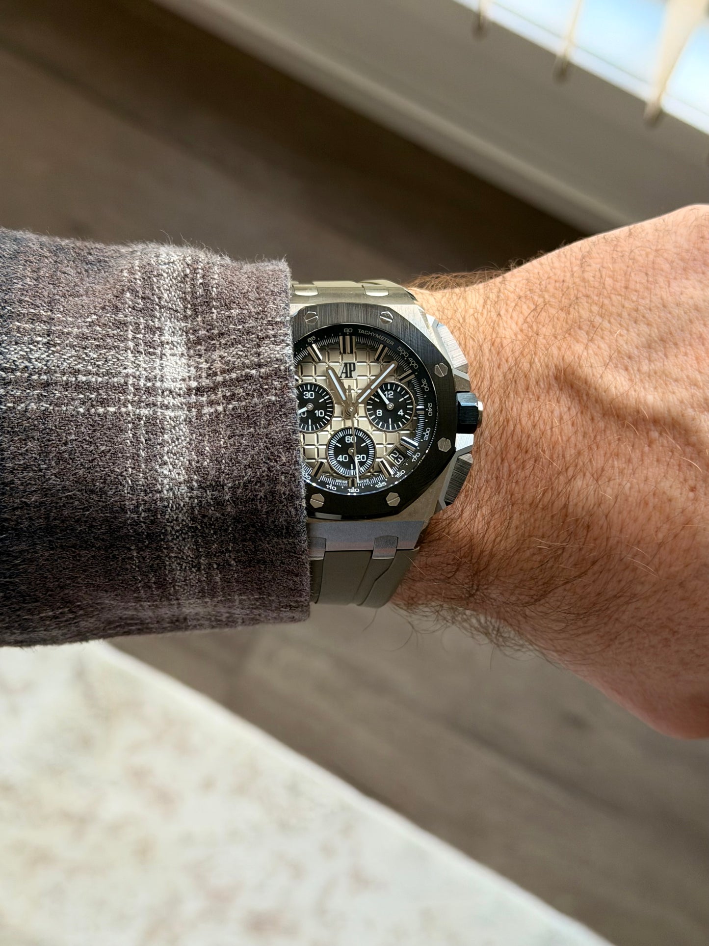 Audemars Piguet Royal Oak Offshore Chronograph 26420SO.OO.A600CA.01 | Smoked Taupe | Full Set
