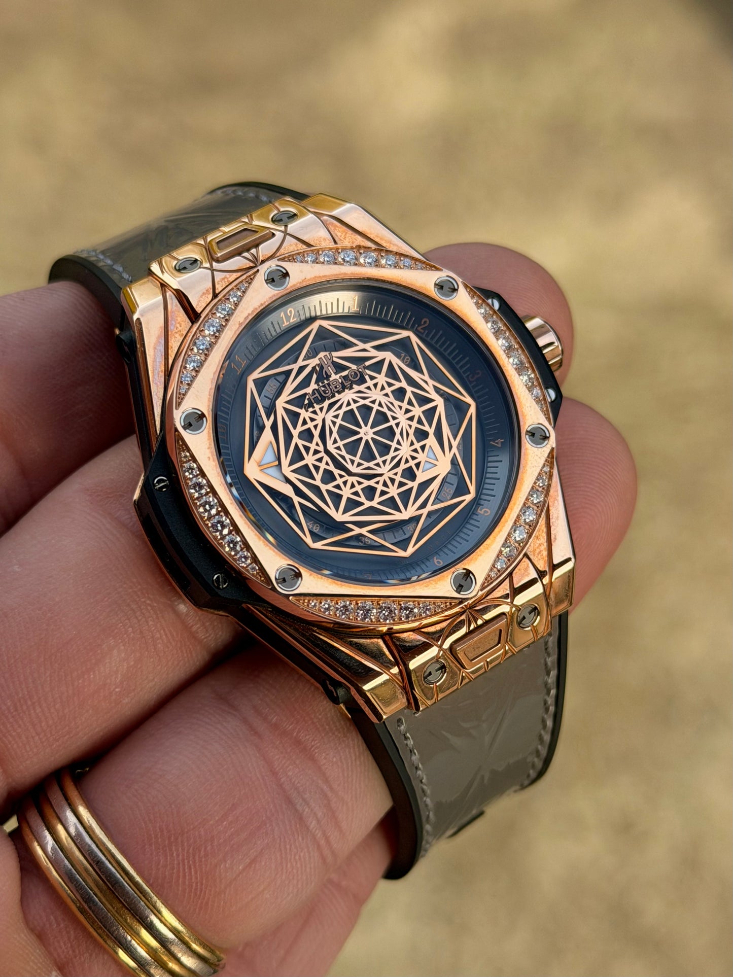 2021 Hublot Big Bang Sang Bleu One Click | Limited Edition 1 of 100 | Full Set