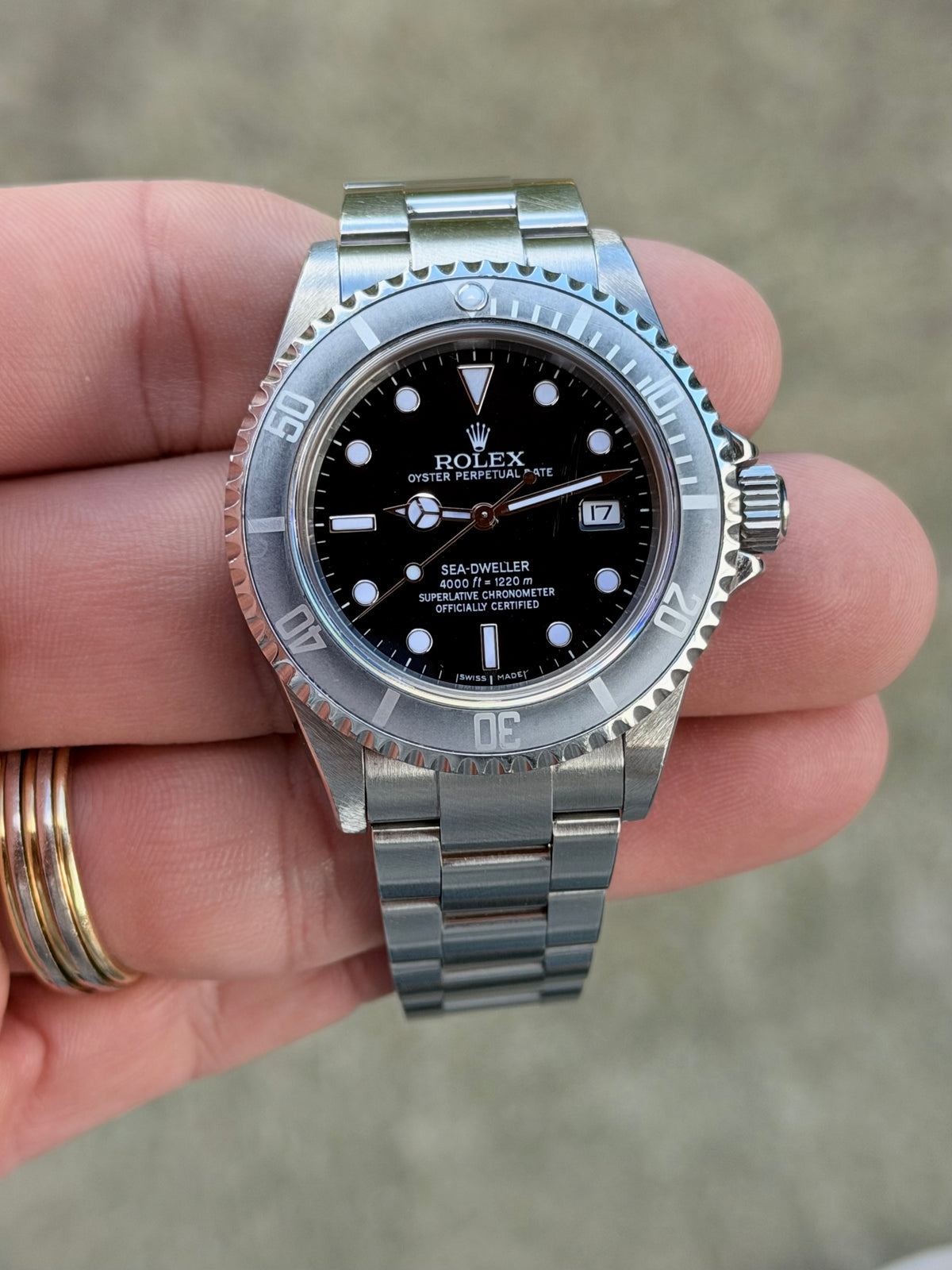 Rolex Sea-Dweller | 16600 | Ghost Bezel