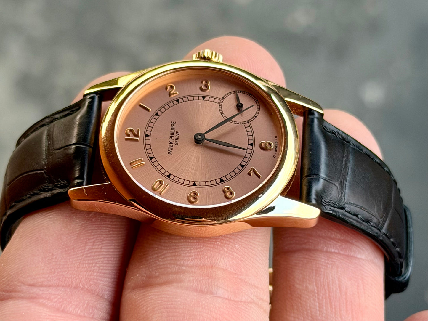 Patek Philippe Calatrava 5000R | Rose Gold | Salmon Sigma Dial