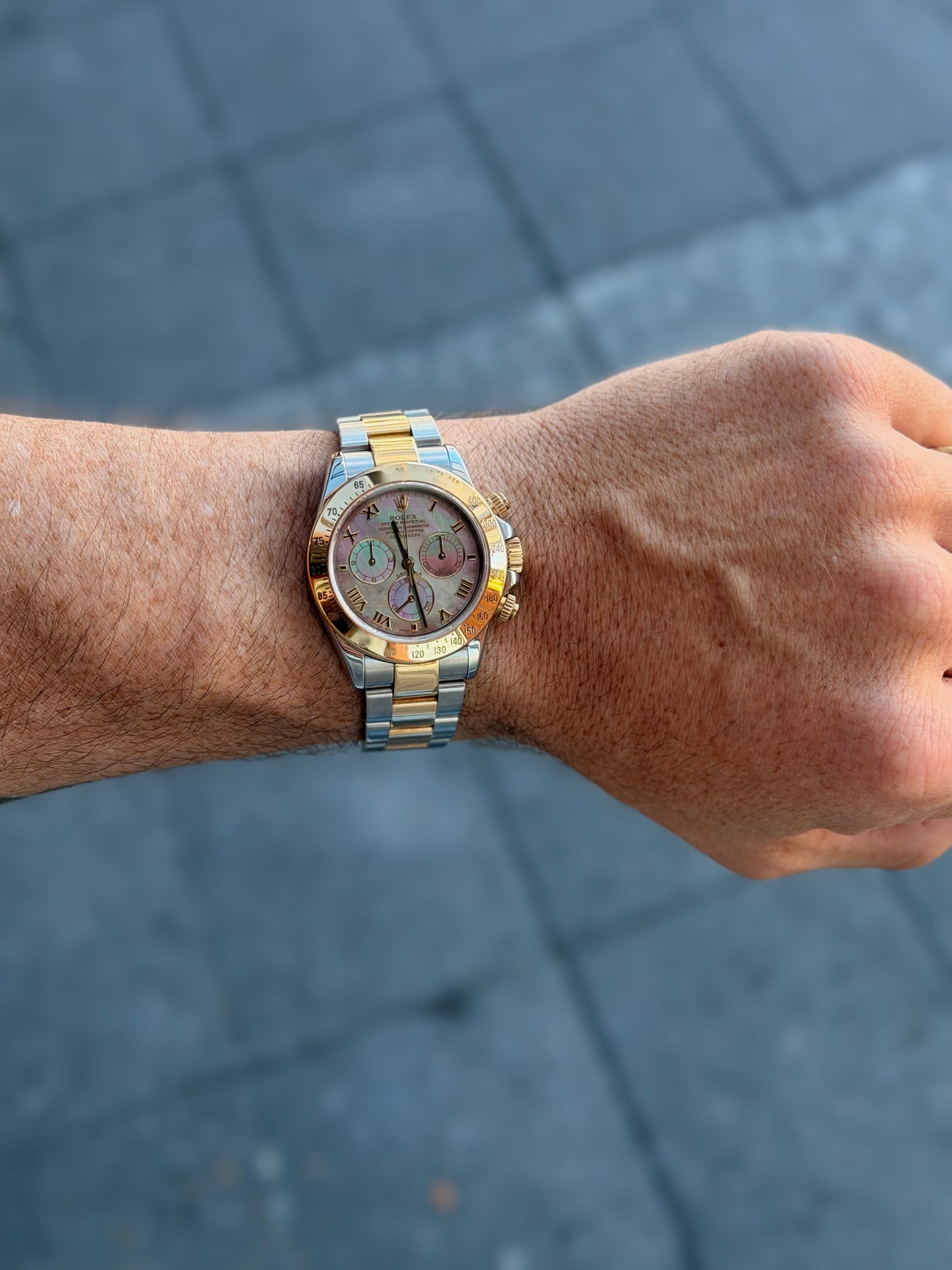 2004 Rolex Daytona 116523 – Tahitian Mother of Pearl Dial – Just Serviced