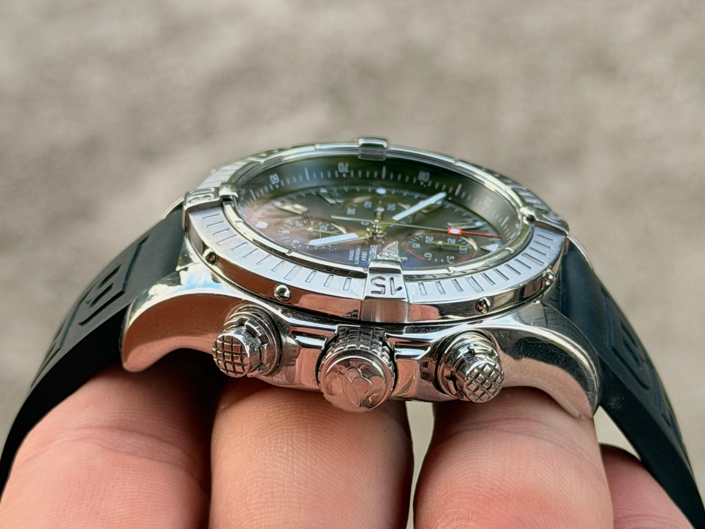 Breitling Super Avenger – Full Set (2010)