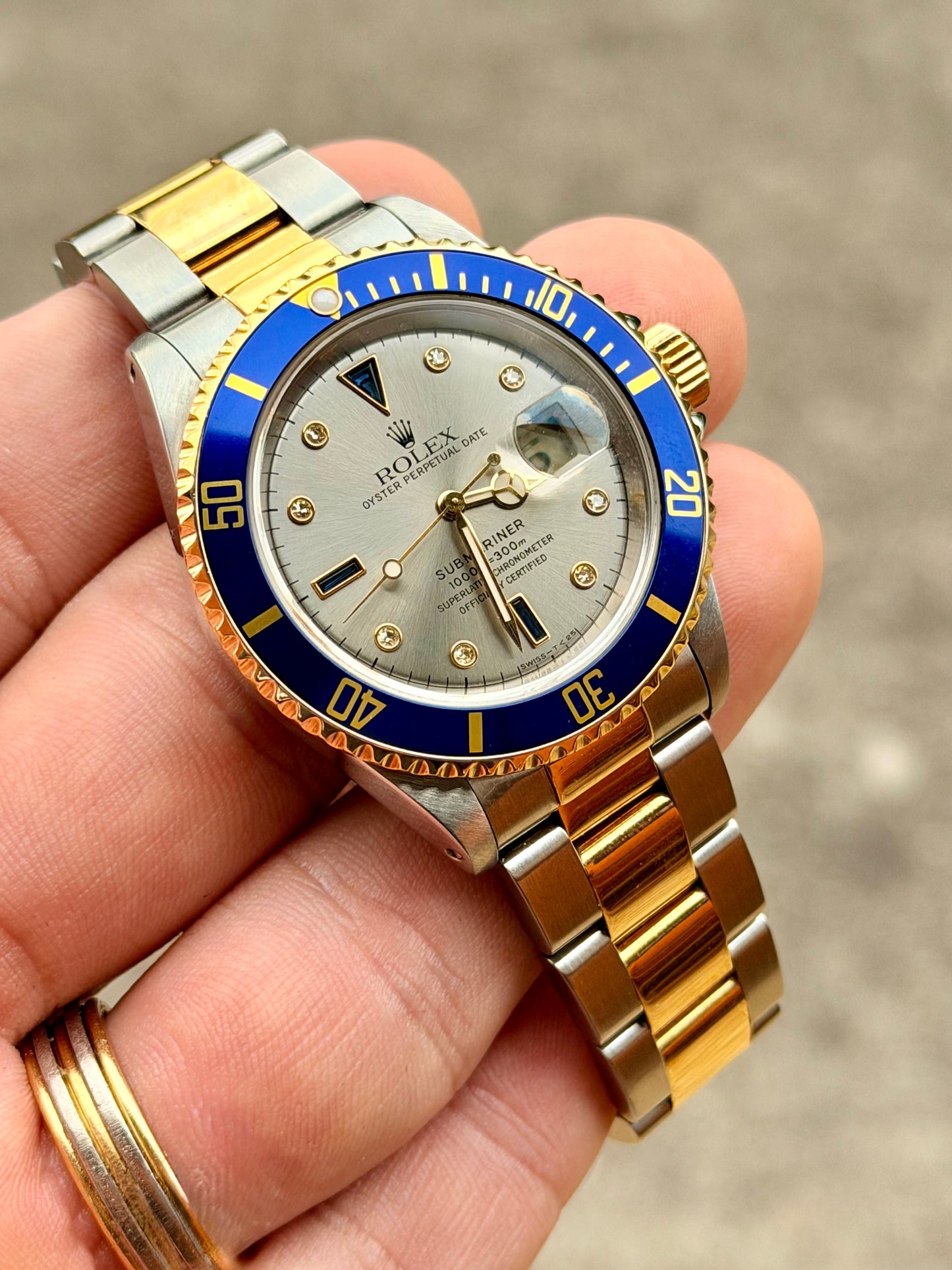 Rolex Submariner Date 16613 “Silver Serti / Sultan” – 1996