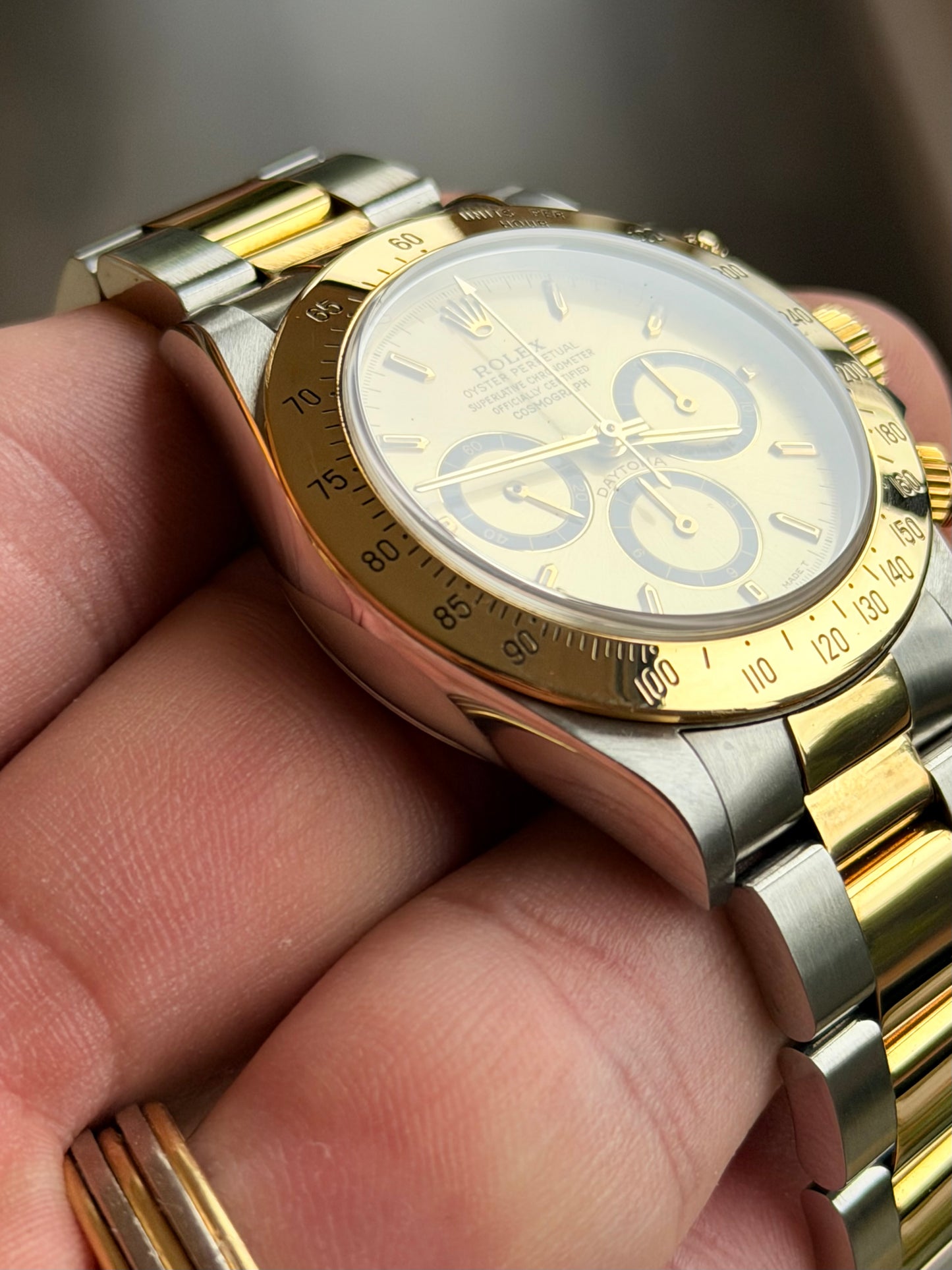 Rolex Cosmograph Daytona 16523 “Zenith” | Inverted 6 | Collectors Set