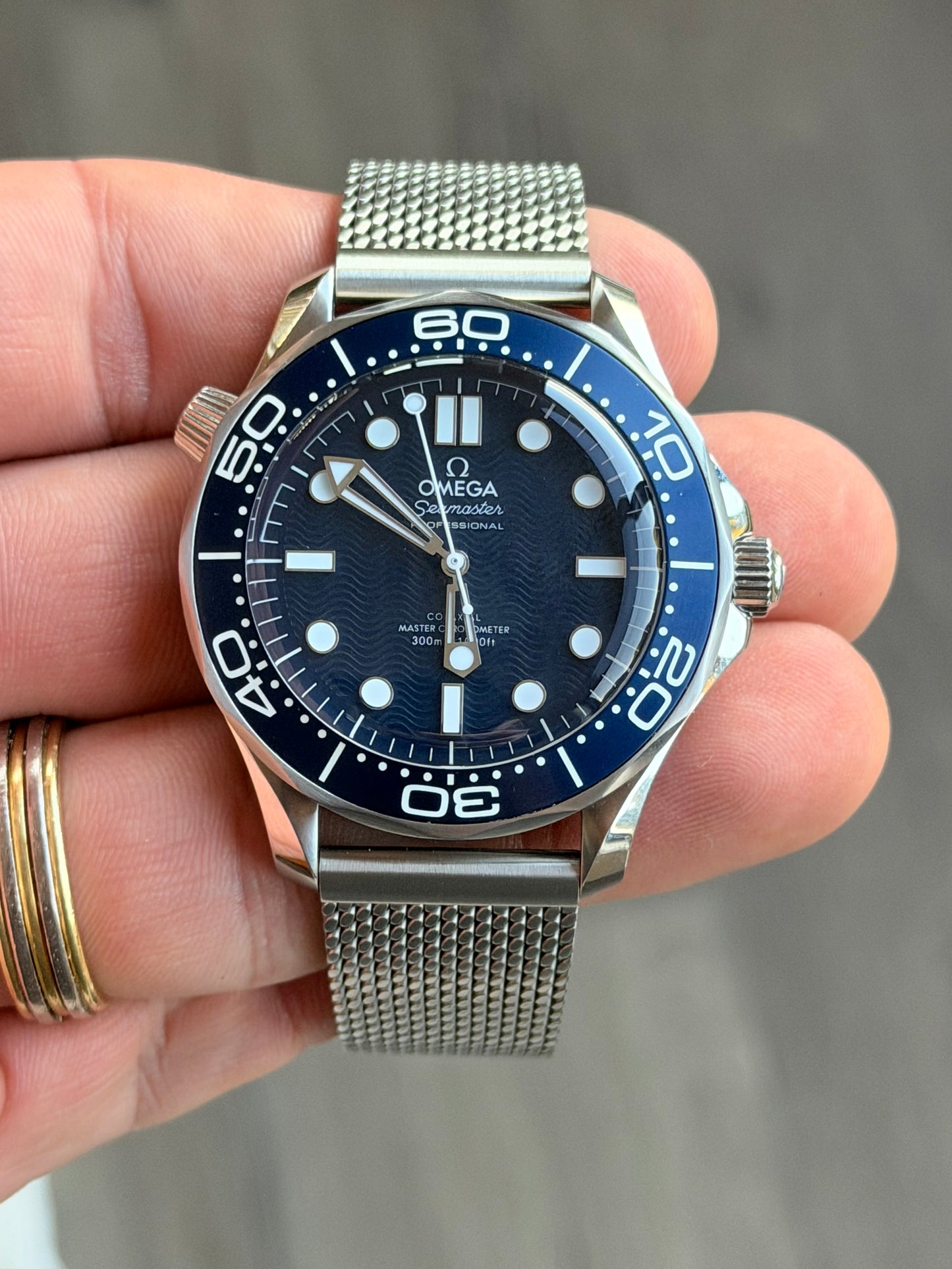 Omega Seamaster Diver 300M James Bond 60th Anniversary | 2023 | Full Set