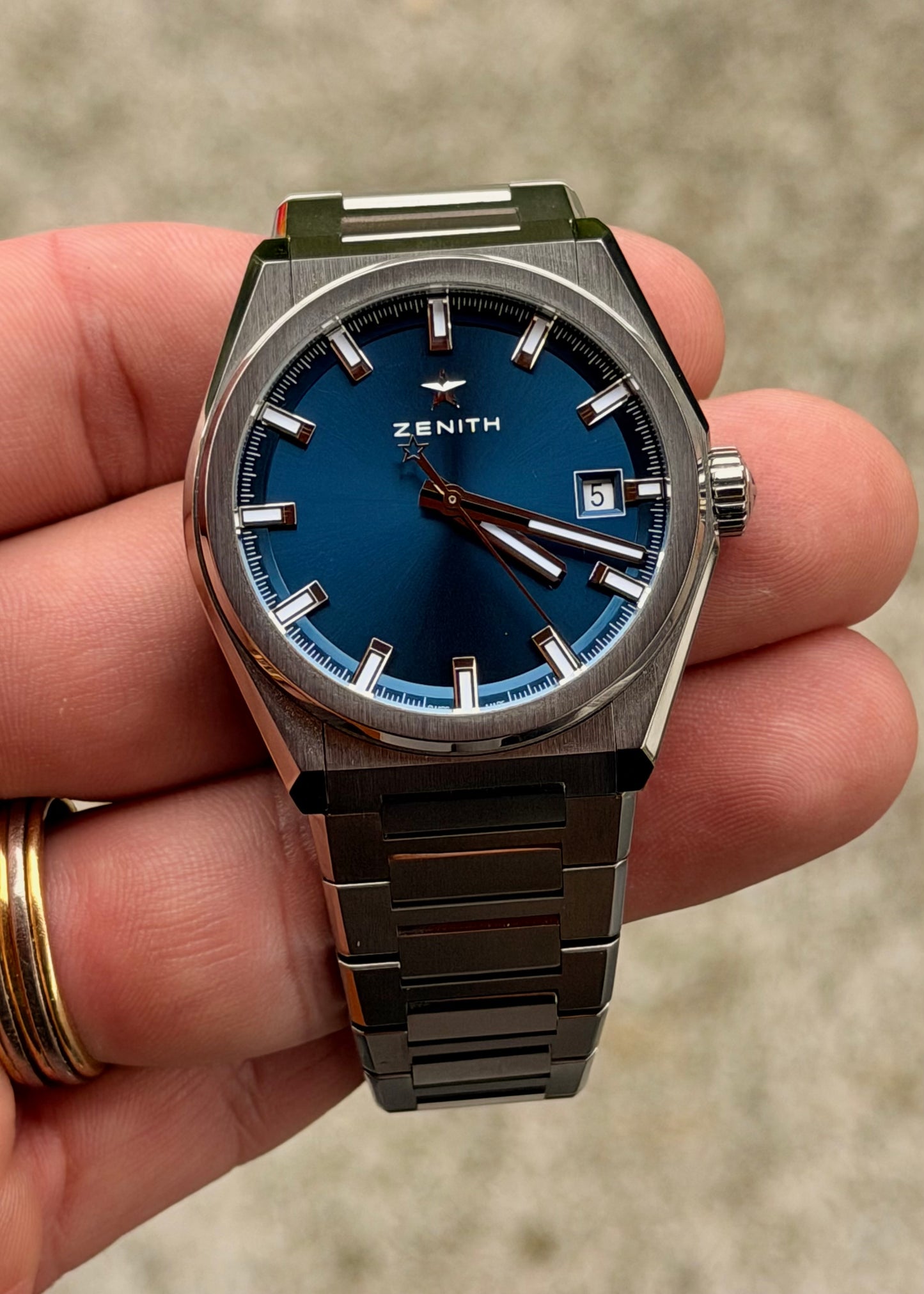 2021 Zenith Defy Classic - Full Set + Genuine Deployant