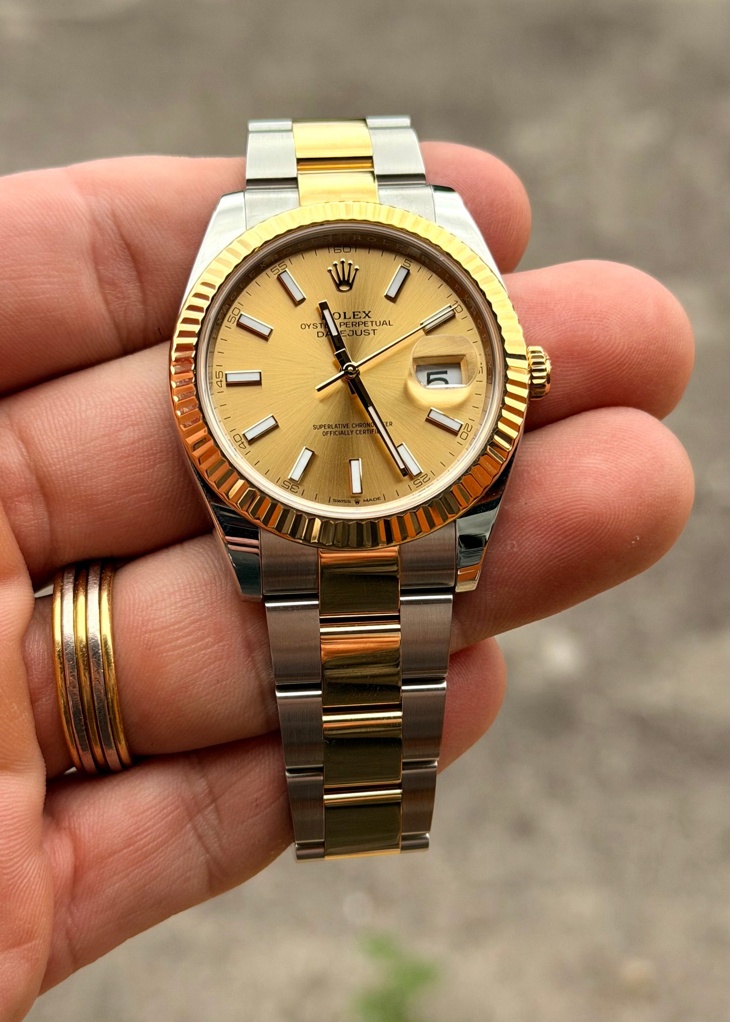 2023 Rolex DJ41 - 126333 Champagne stick - Full Set Local Stock