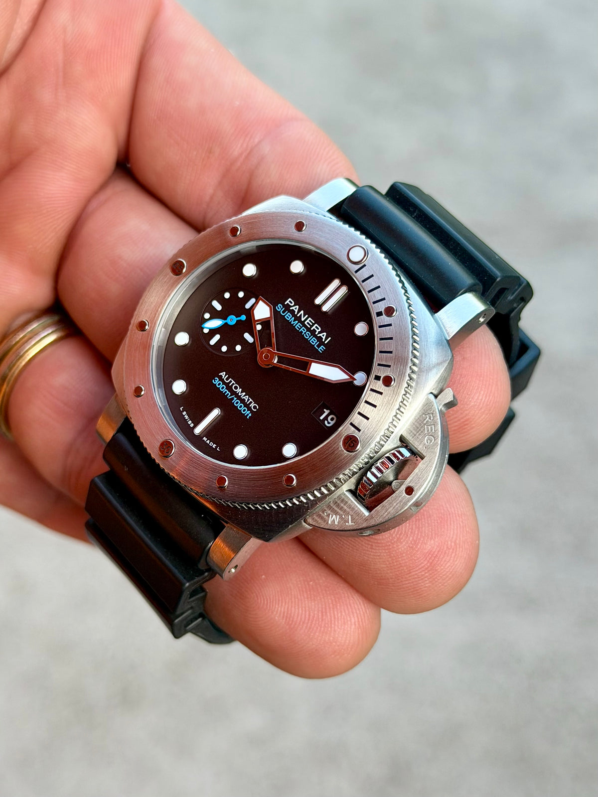 2022 Panerai Submersible | PAM01973 | Full Set