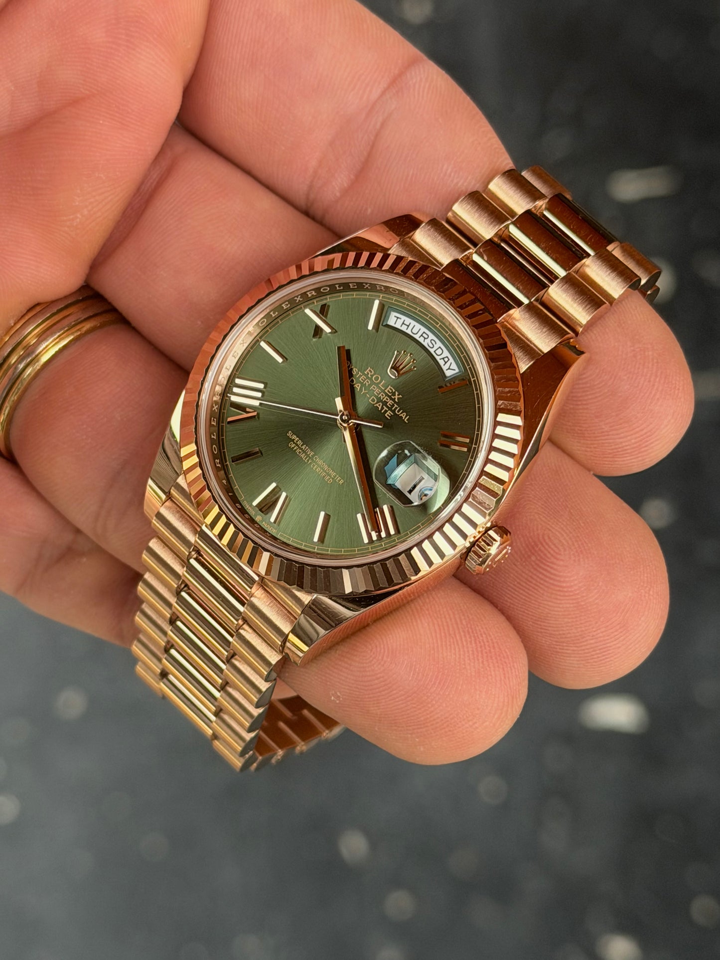 2022 Rolex Day-Date 40 | Olive Roman Dial | Everose Gold | Full Set | 228235