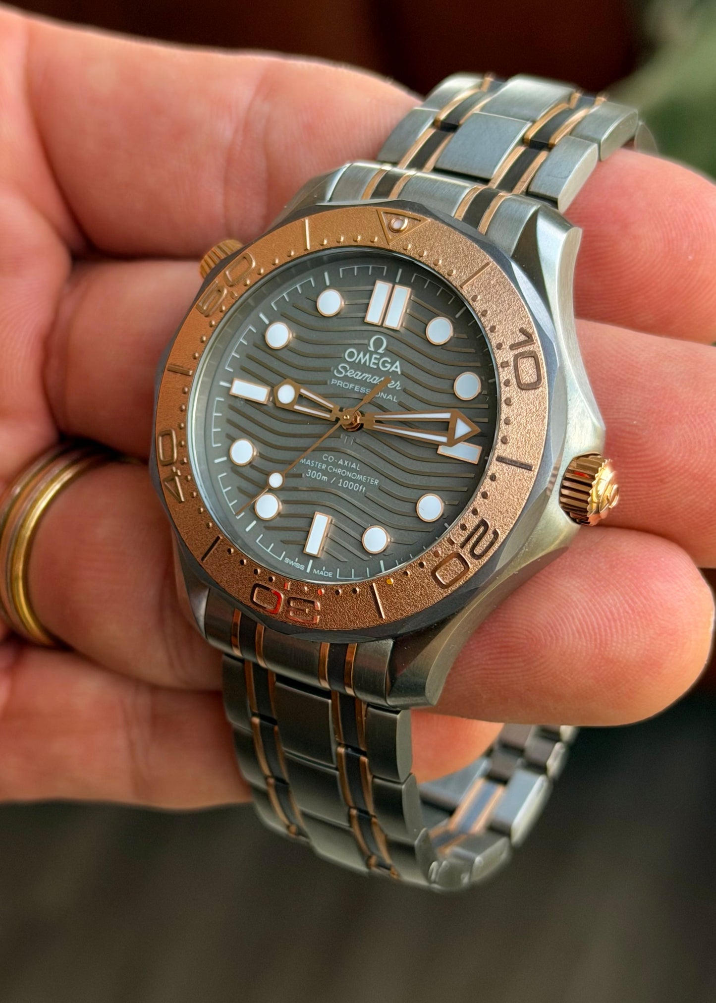 2022 Omega Seamaster Tantalum Sedna Gold | Full Set | Limited edition