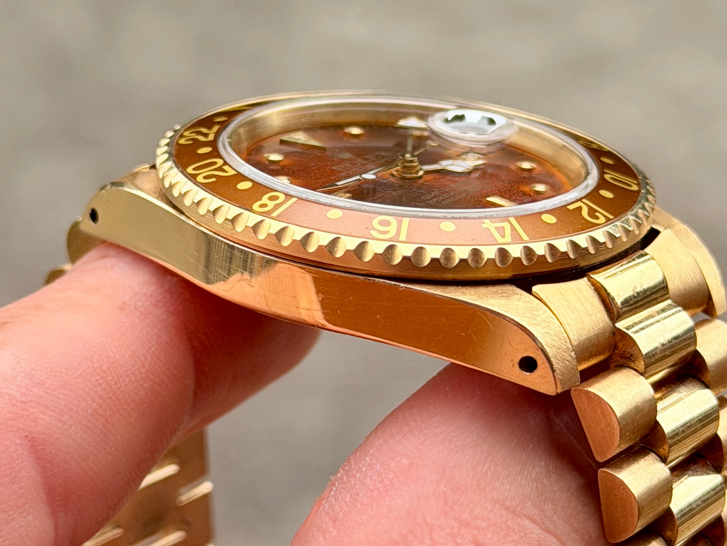 1987 Rolex GMT Master 16758 Rootbeer - Full set - Tropical “Brûlée” dial
