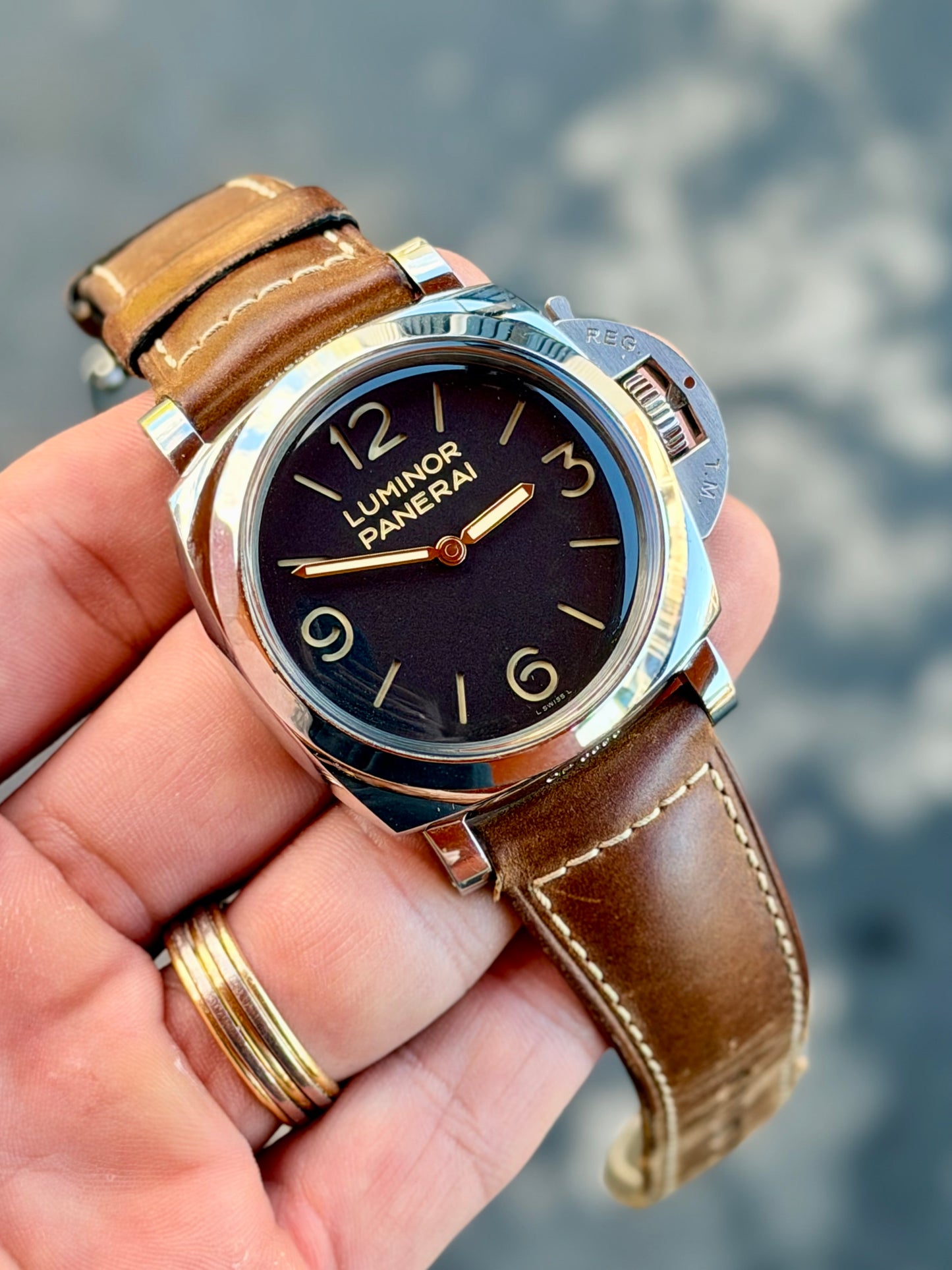 2011 Panerai Luminor 1950 3 Days | PAM00372 | Full Set + 4 Straps + Spare Crystal