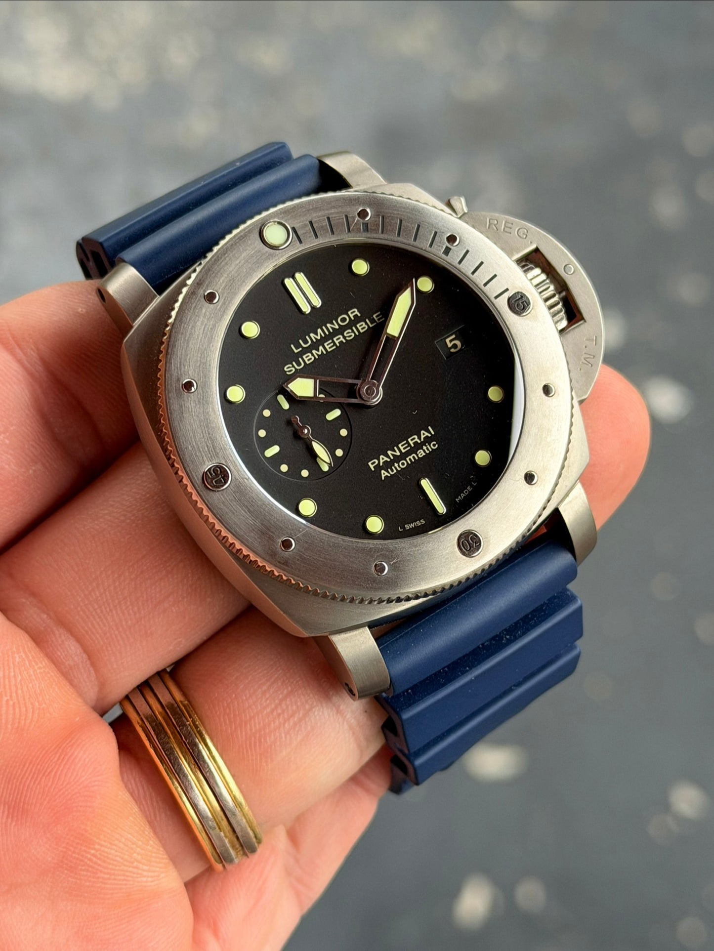 Panerai Luminor Submersible 1950 Titanio | Full Set PAM00305