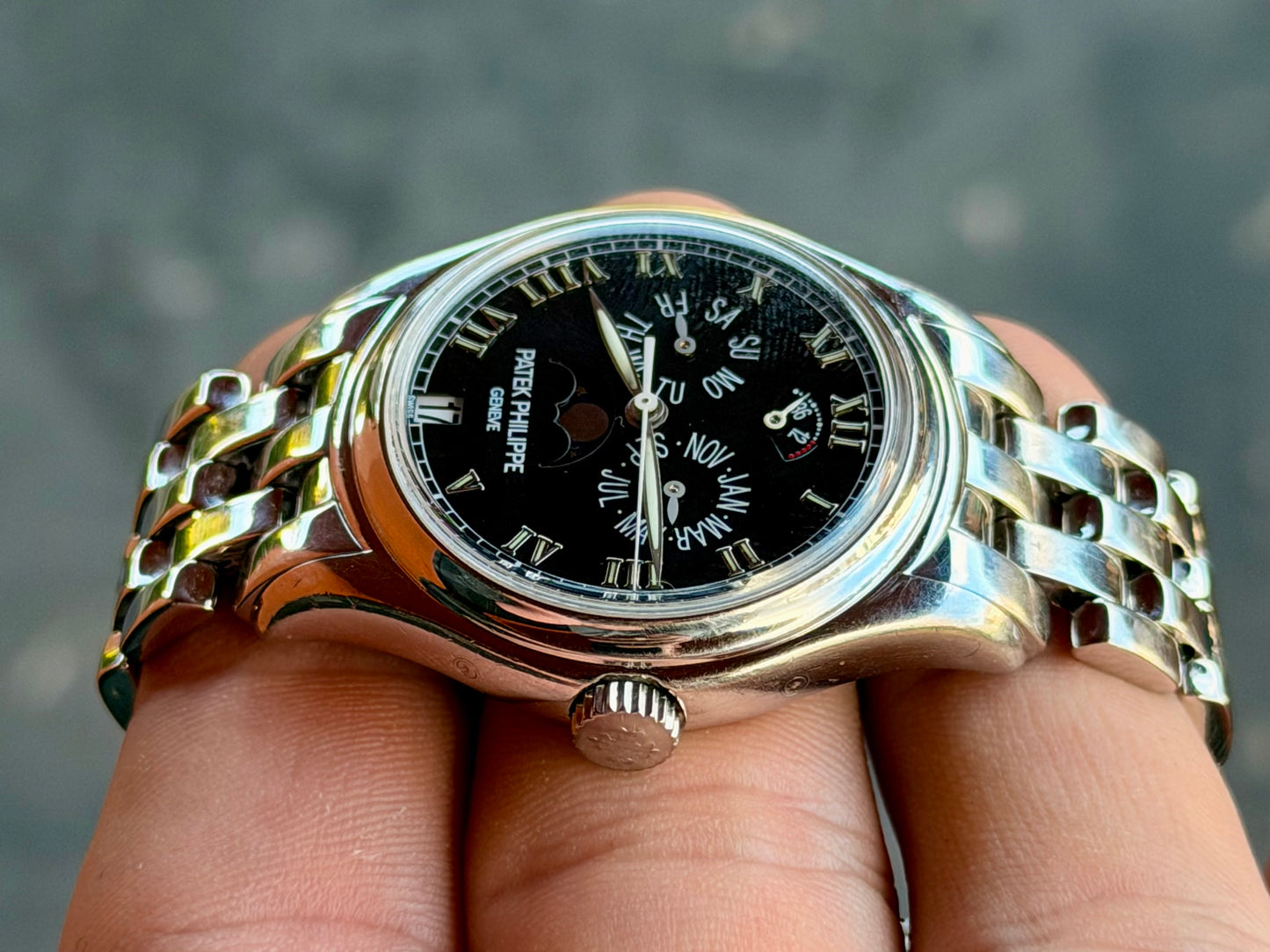 Circa 2000 Patek Philippe Annual Calendar | Moonphase | 18k White Gold | 5036/1