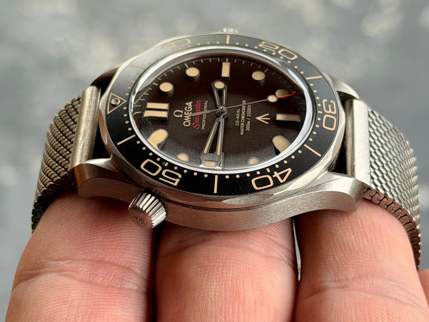 2023 Omega Seamaster Diver 300M “No Time to Die” | 42mm Titanium | Full Set