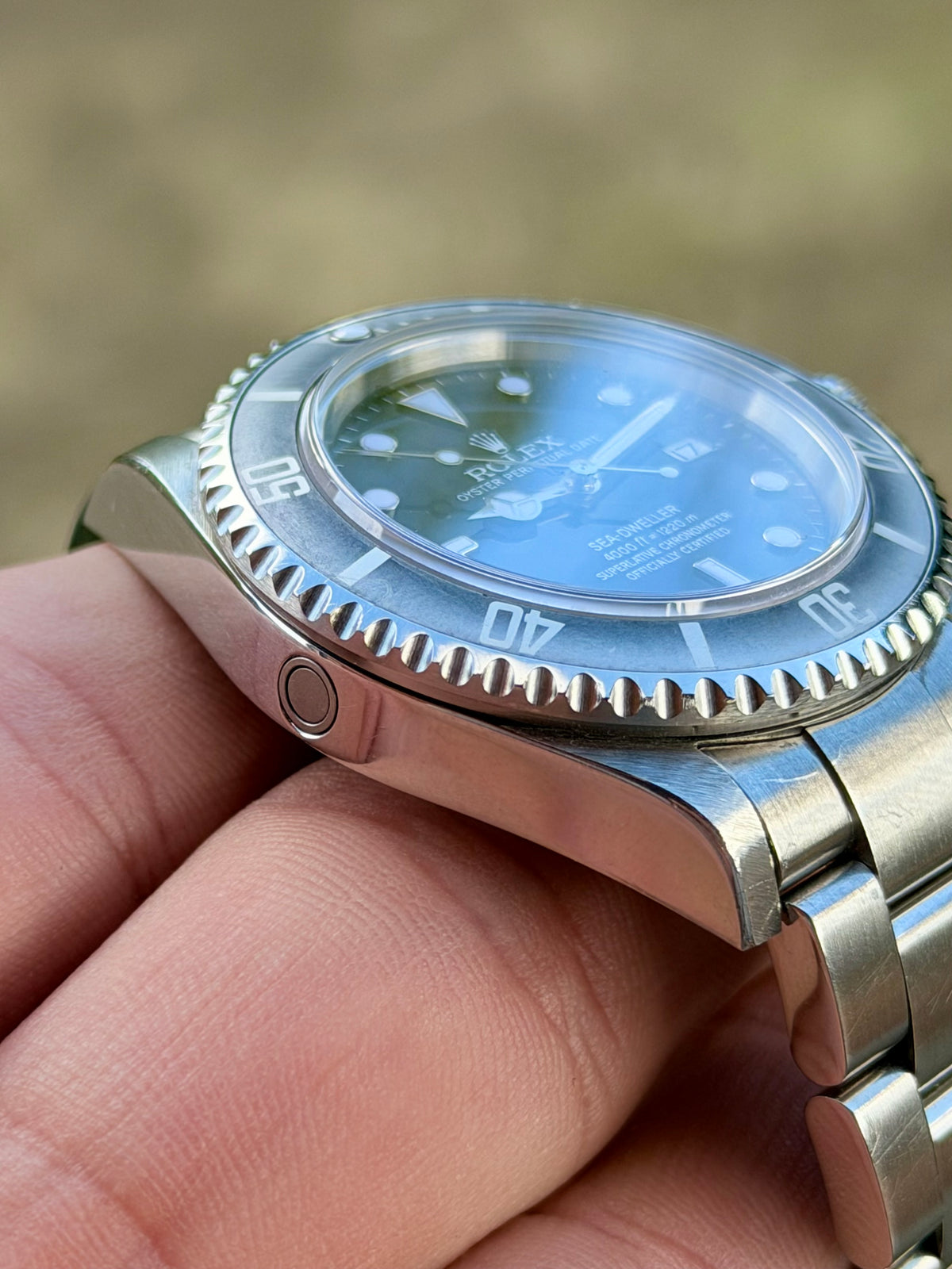 Rolex Sea-Dweller | 16600 | Ghost Bezel