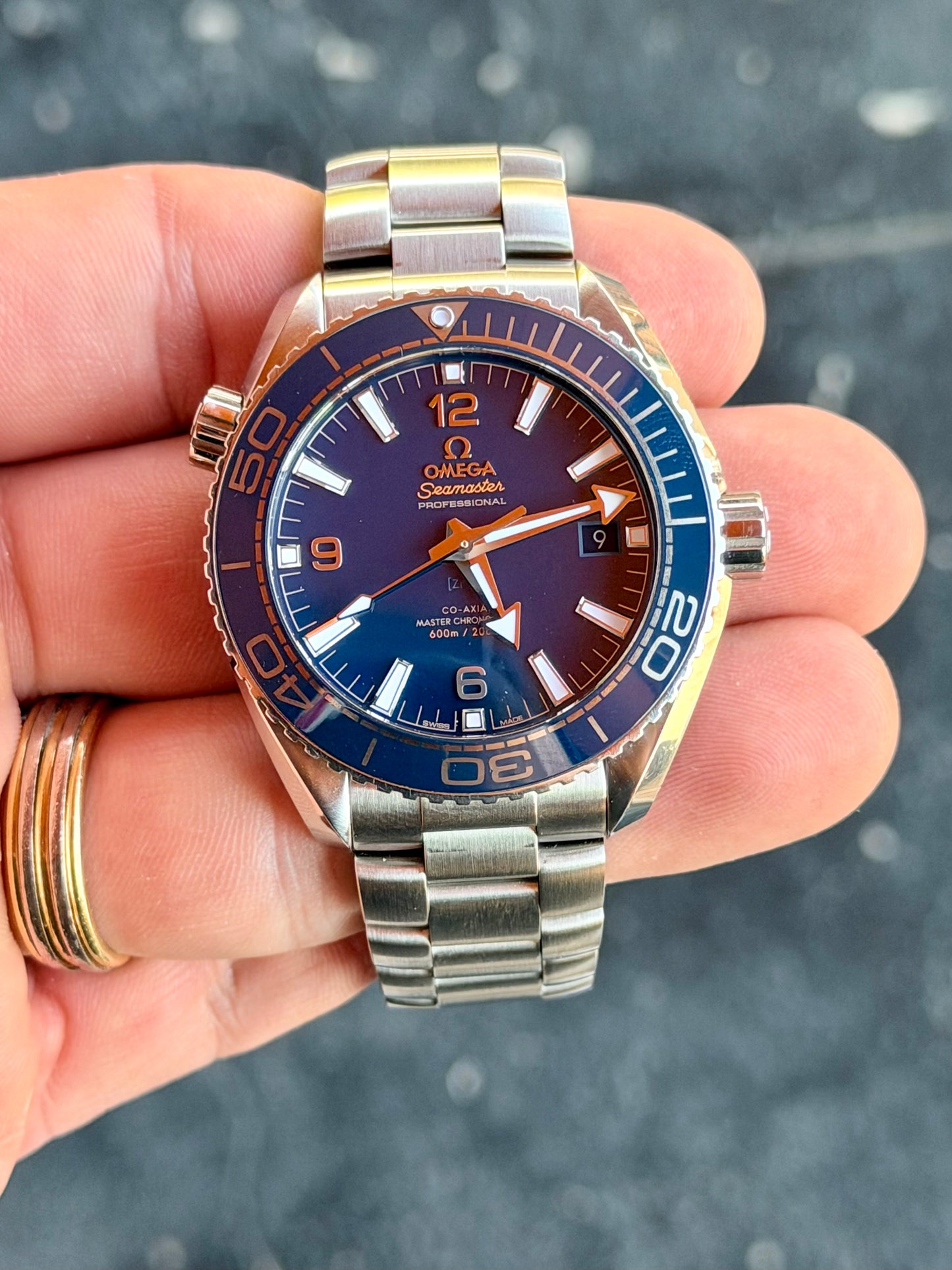 2023 Omega Seamaster Planet Ocean 600M | 43.5mm Steel | Blue Ceramic | Discontinued