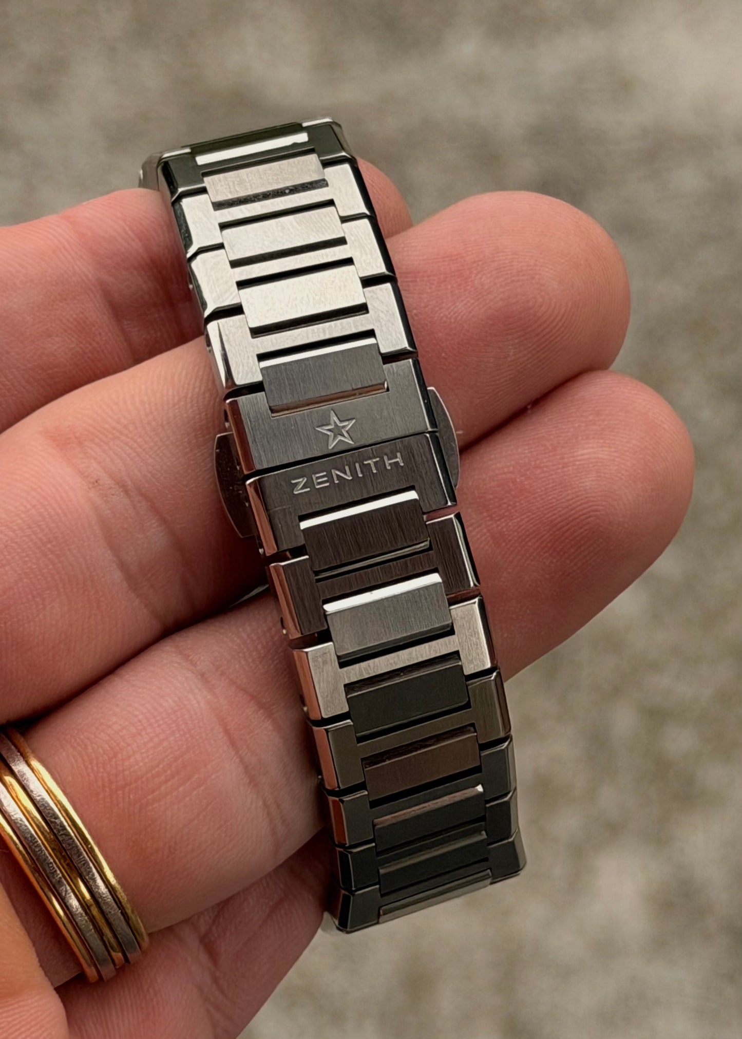 2021 Zenith Defy Classic - Full Set + Genuine Deployant