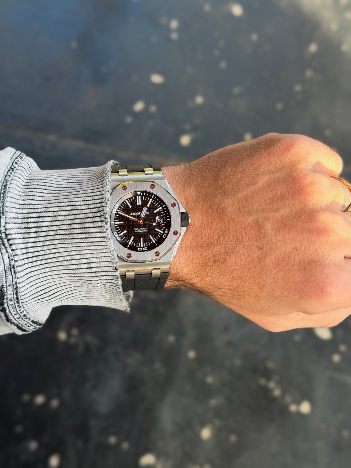 2018 Audemars Piguet Royal Oak Offshore Diver | 15710ST.OO.A002CA.01 | Full Set