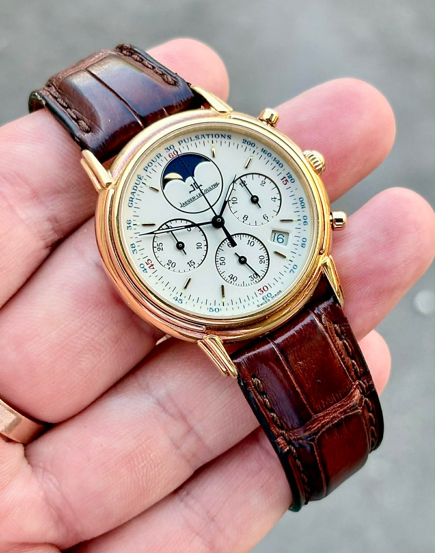 Jaeger-LeCoultre Odysseus | Ref. 165.7.3S | Chronograph Moonphase Pulsometer | 18k Yellow Gold