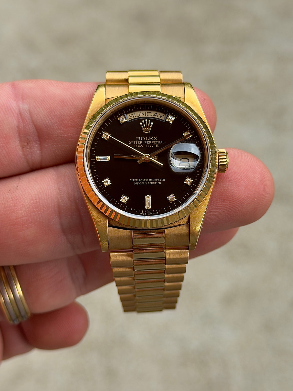 1986 Rolex Day-Date 36 | 18038 | Black Diamond Dial | 18K Yellow Gold | Full collectors Set