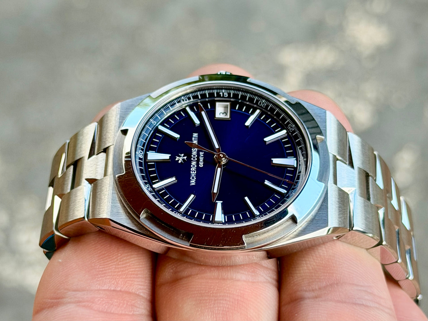 2022 Vacheron Constantin Overseas 4500V | Blue Dial | Full Set