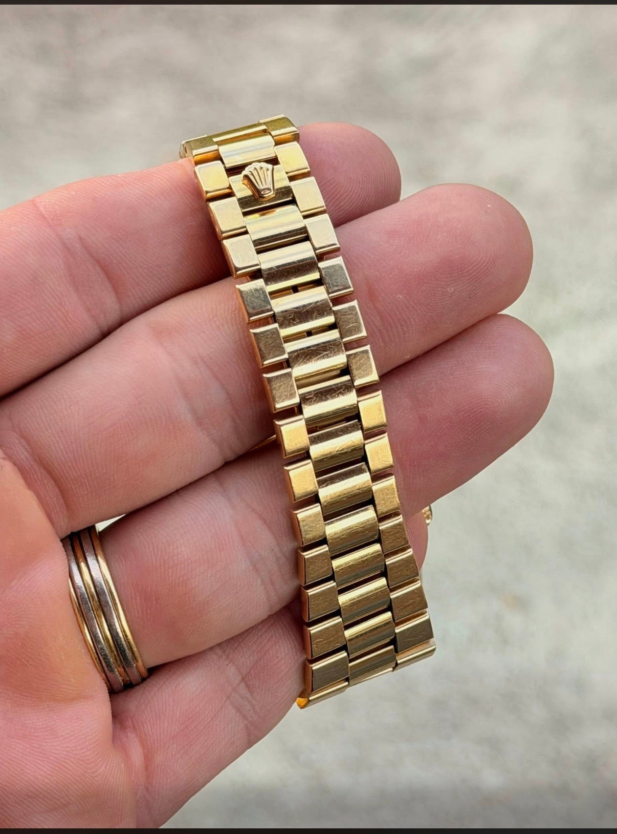 1986 Rolex OysterQuartz Day-Date – 18k Yellow Gold