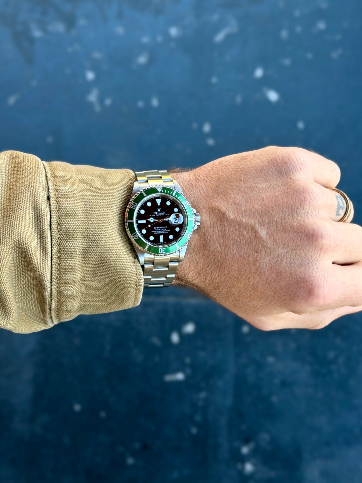 2005 Rolex Submariner Date “Kermit” | 16610LV | Box & Books