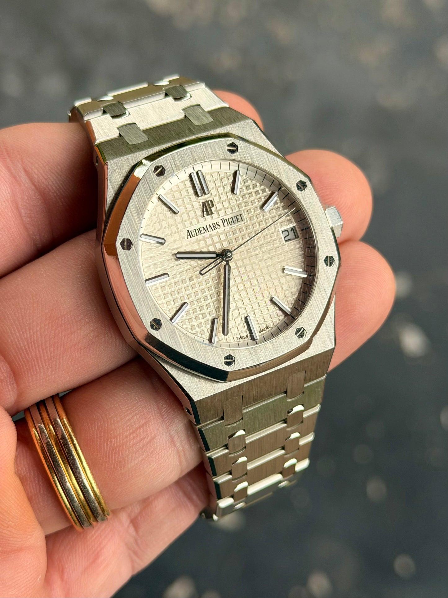 2021 Audemars Piguet Royal Oak | 15500ST | White Dial | Full Set
